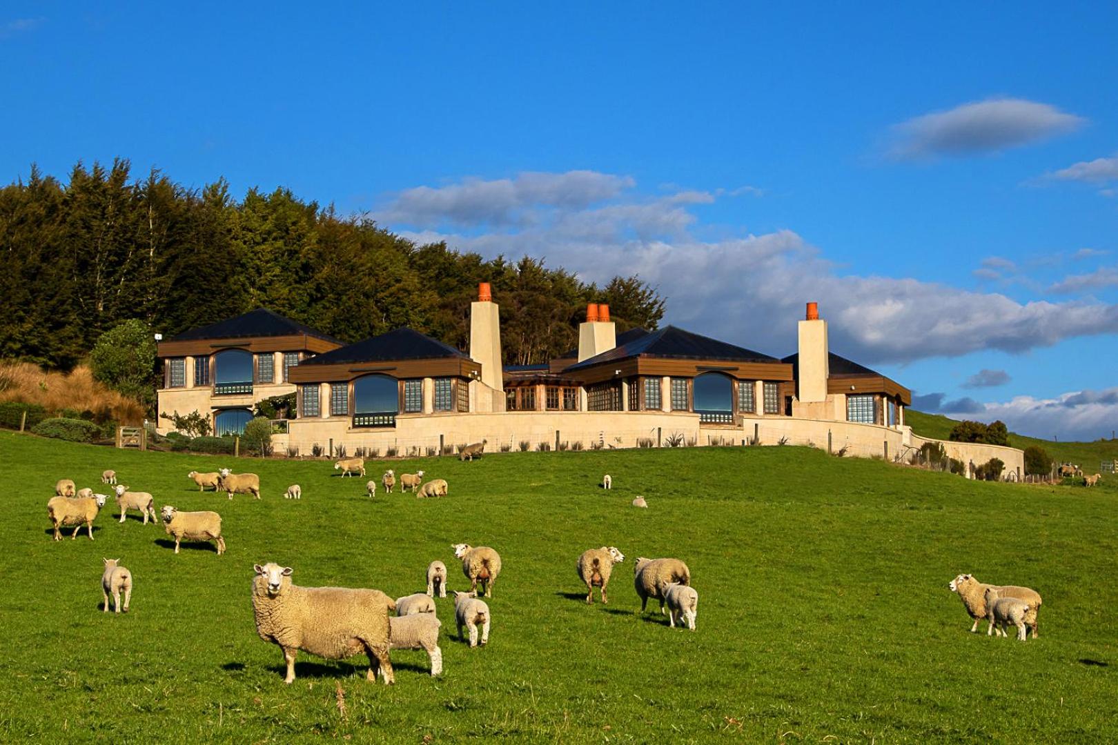 Cabot Lodge - Fiordland National Park