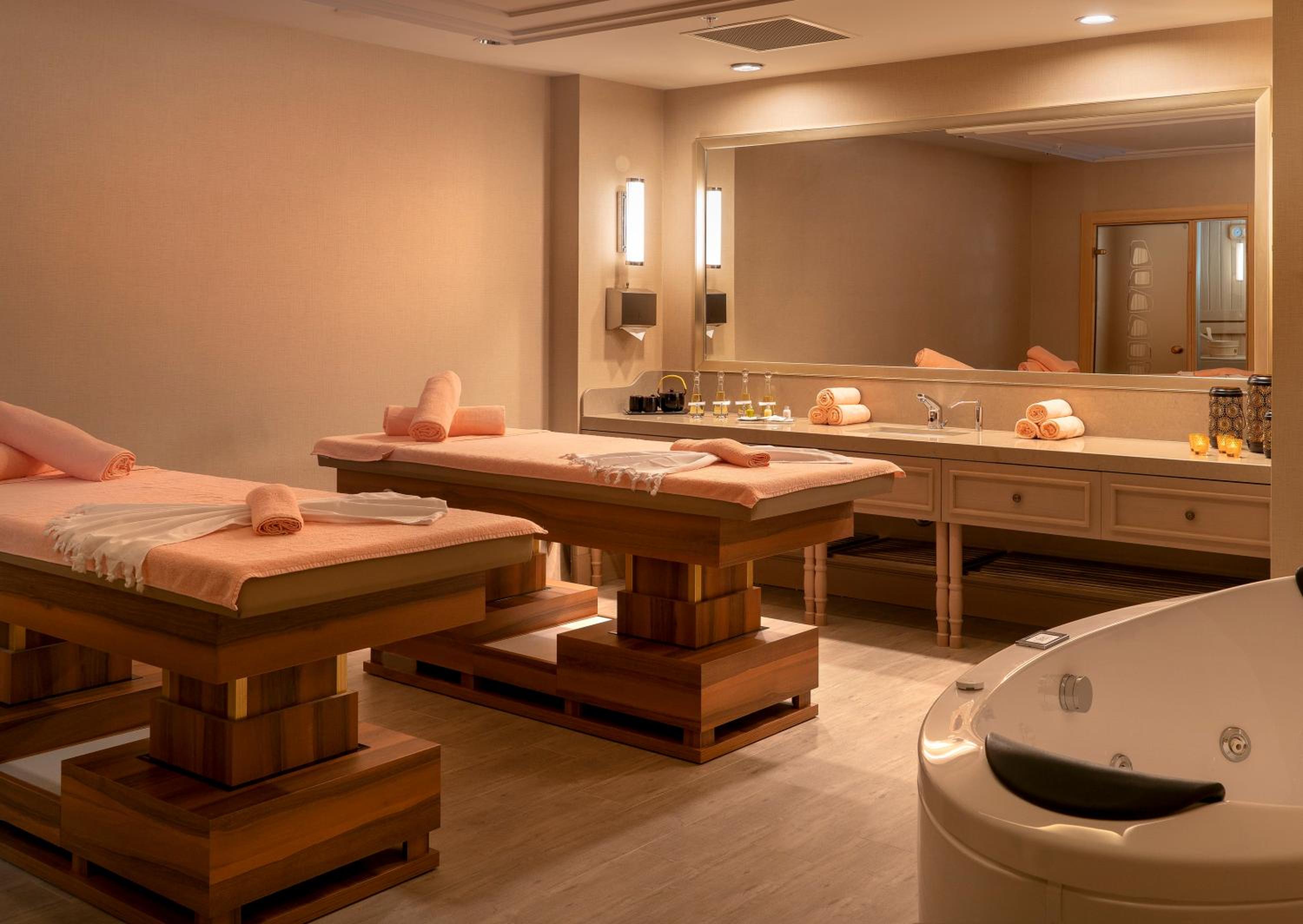 Millennium İstanbul Golden Horn - Image 13