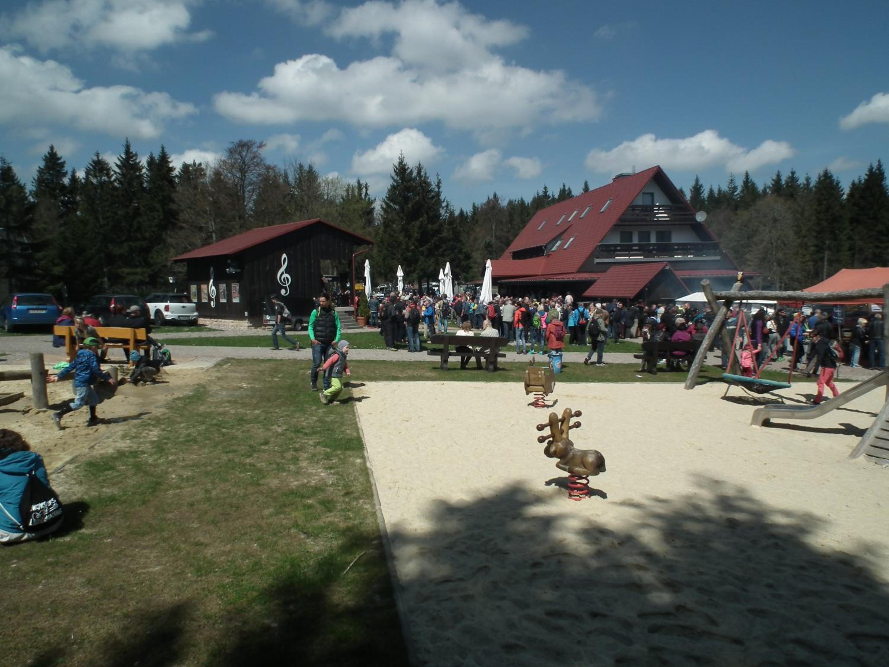 Berggasthof Heuberghaus, direkt am Rennsteig