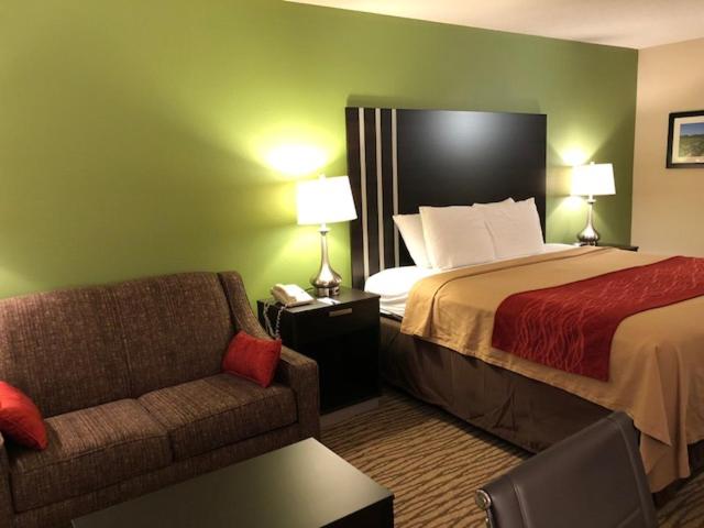 Inn at Clinton