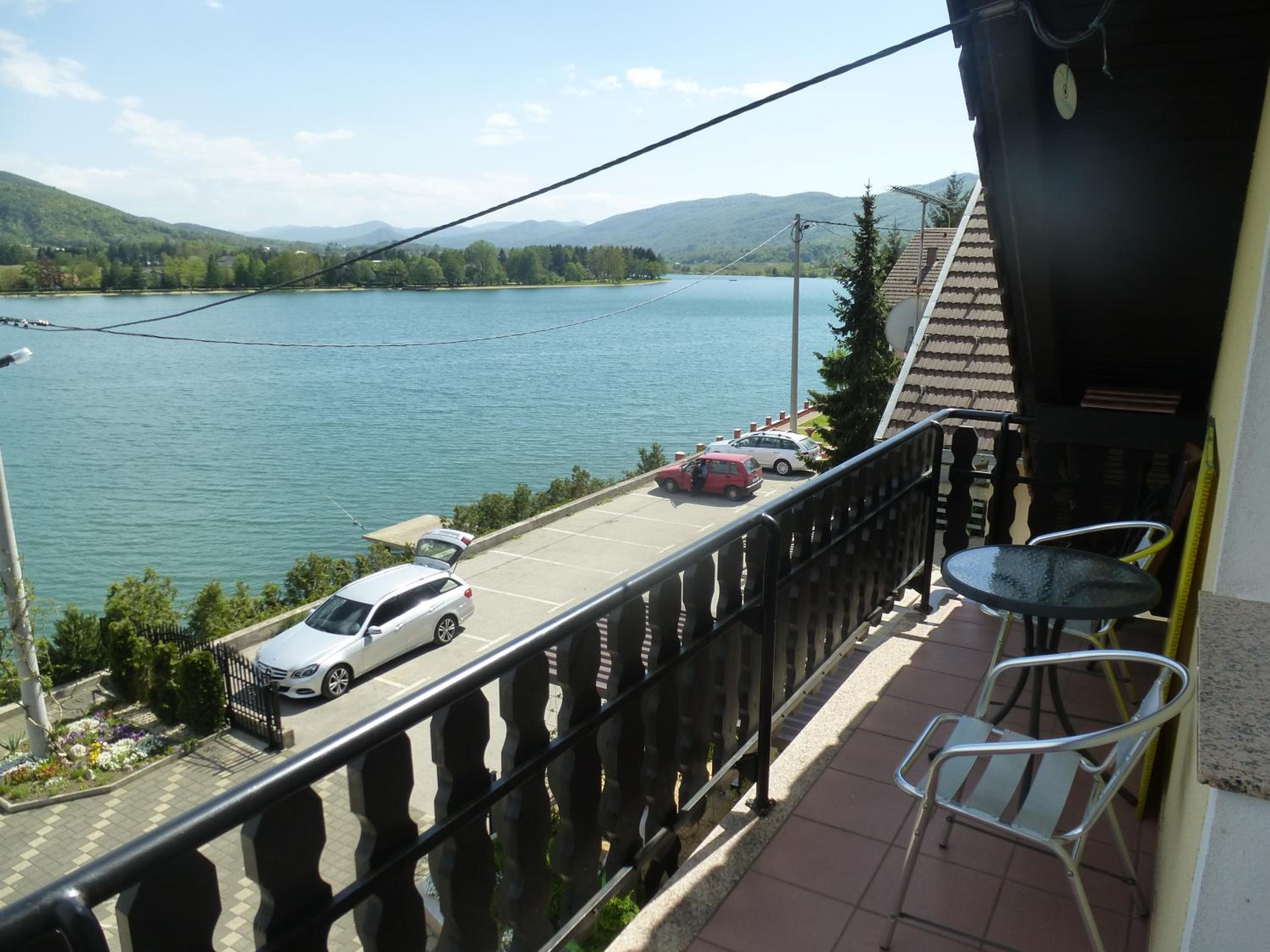 Apartments Miše