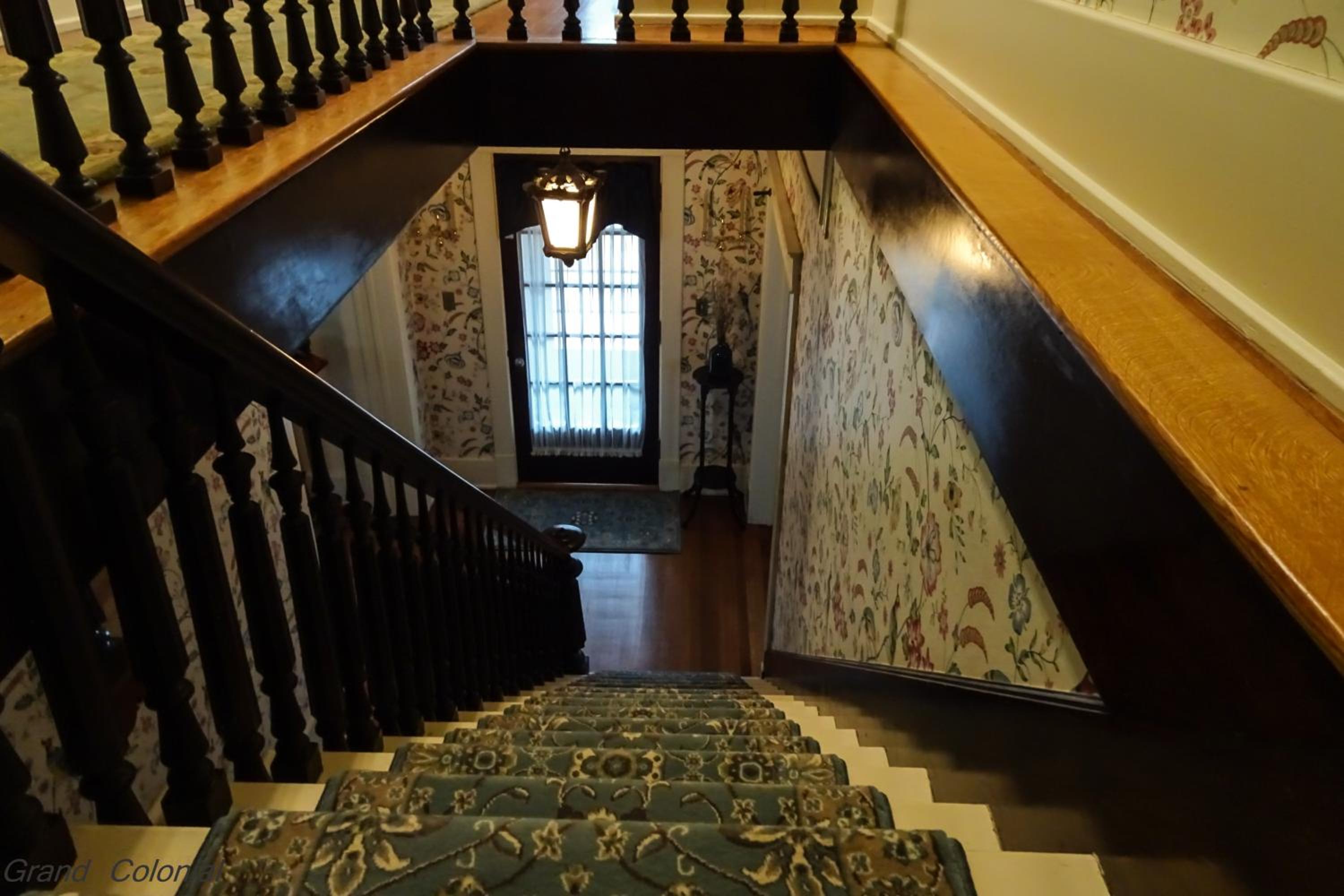 Grand Colonial Bed and Breakfast - Property Image 5
