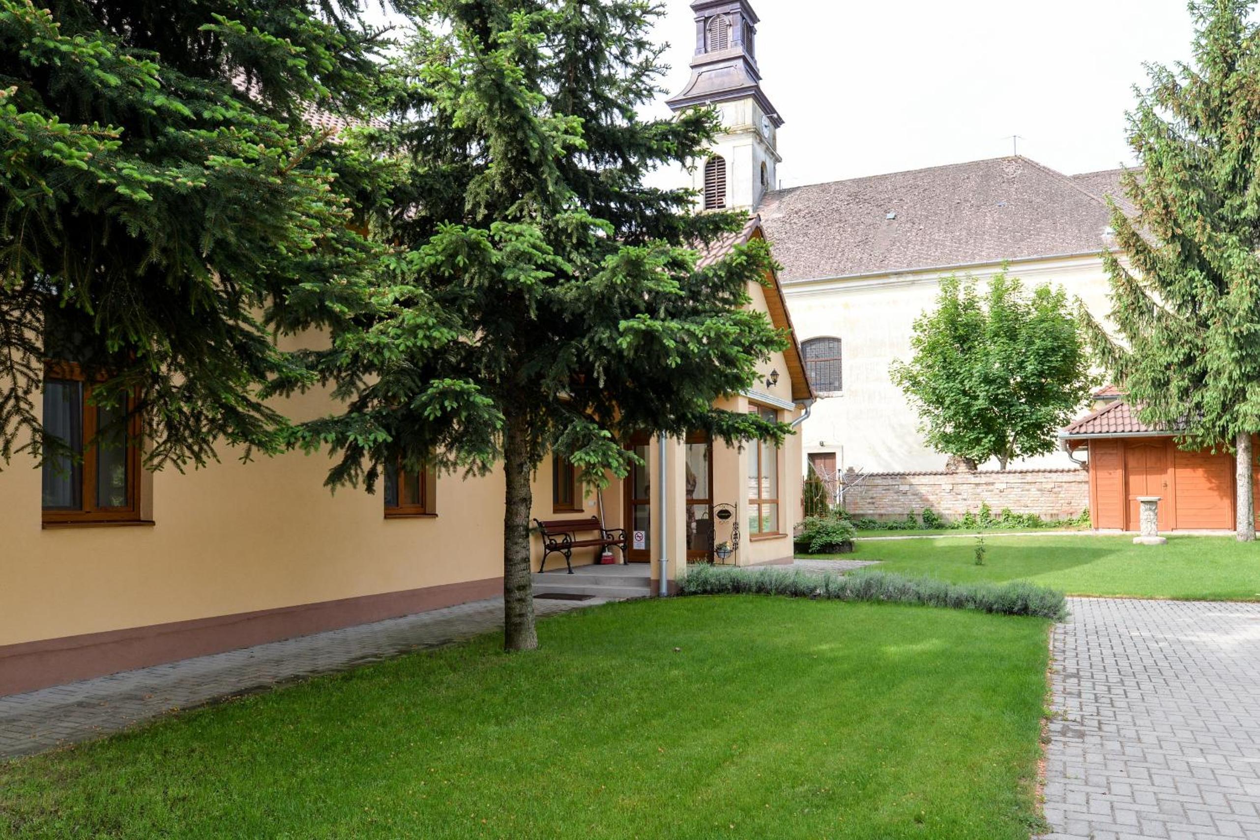 Photo 27