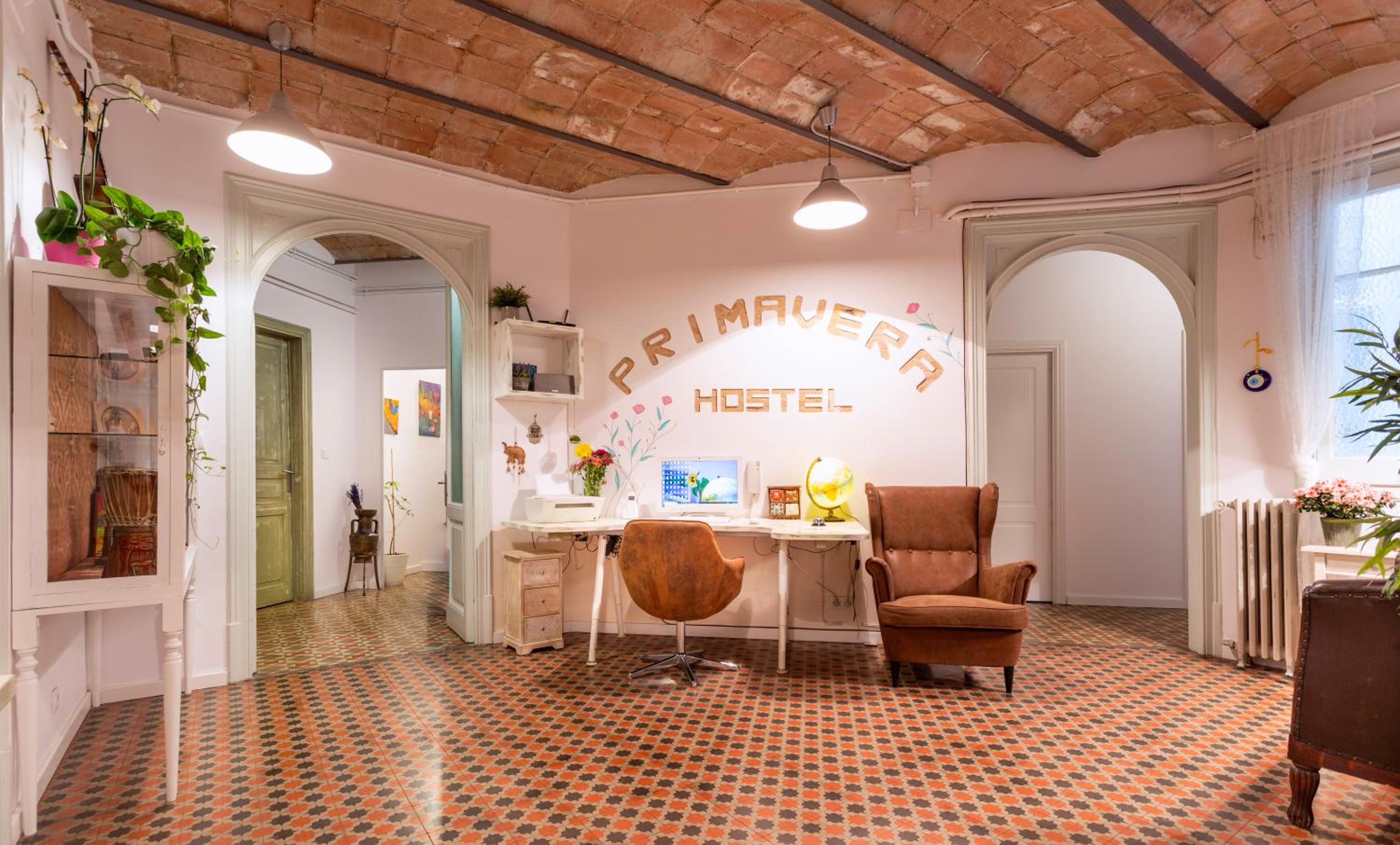 Primavera Hostel