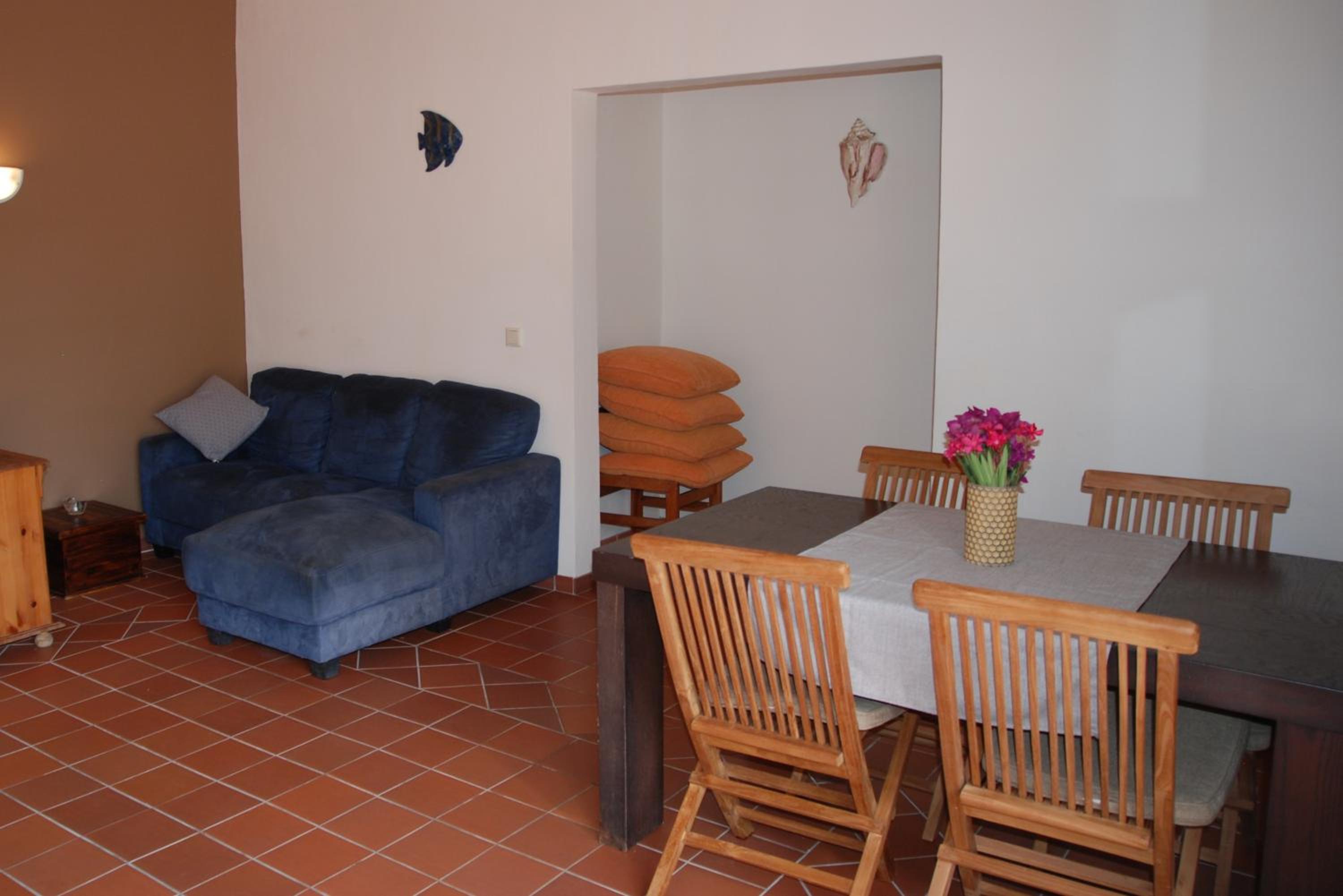 Mirador Apartments