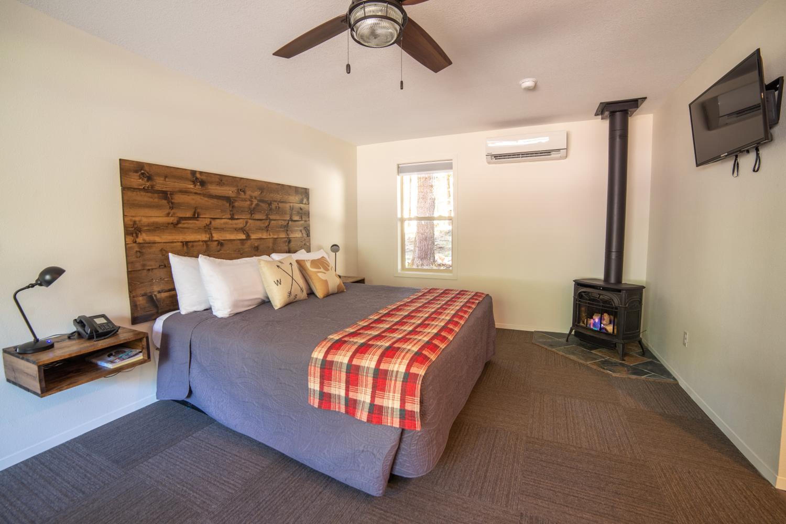 Eagle Cap Chalets