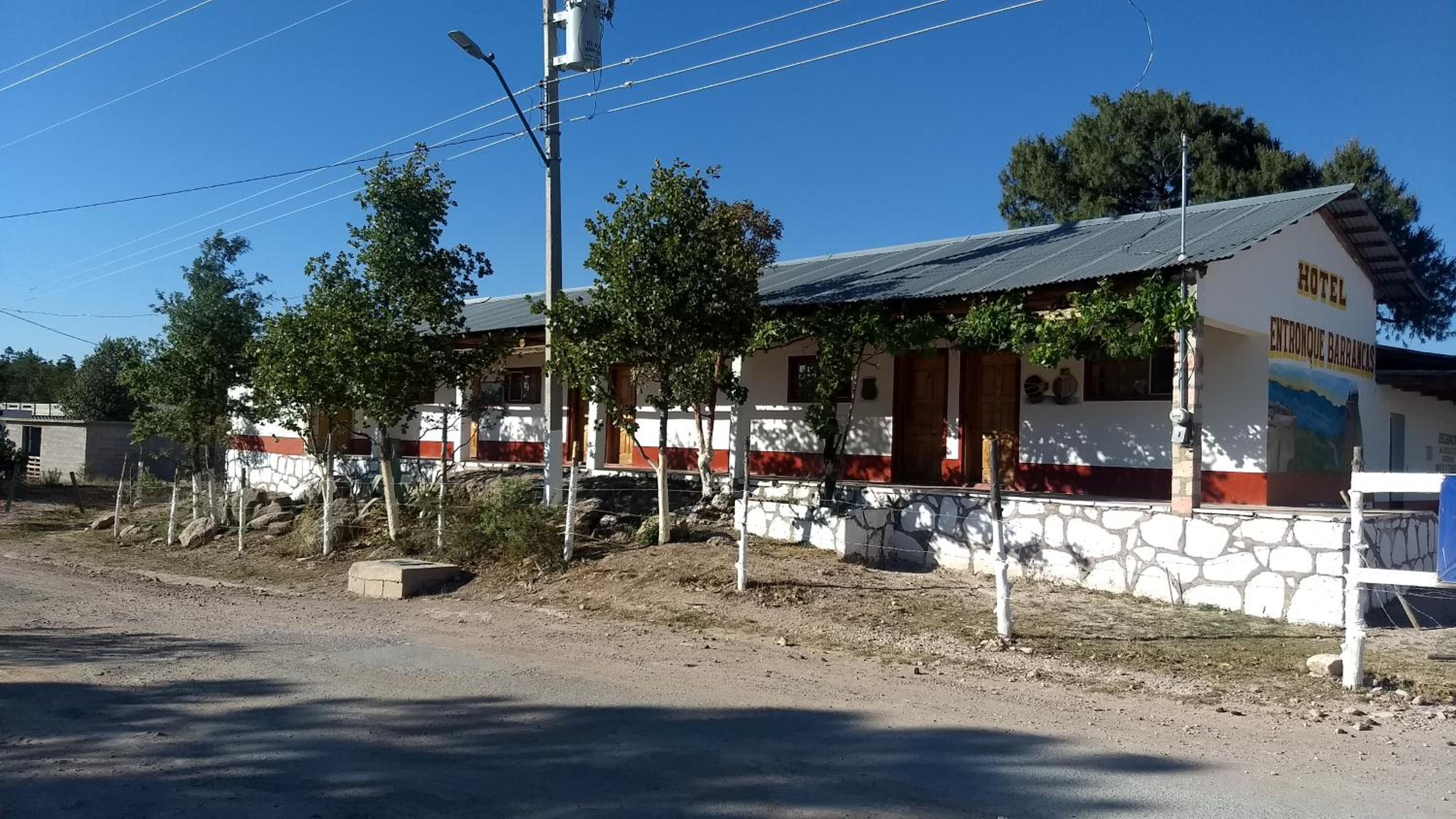 Hotel Entronque Barrancas
