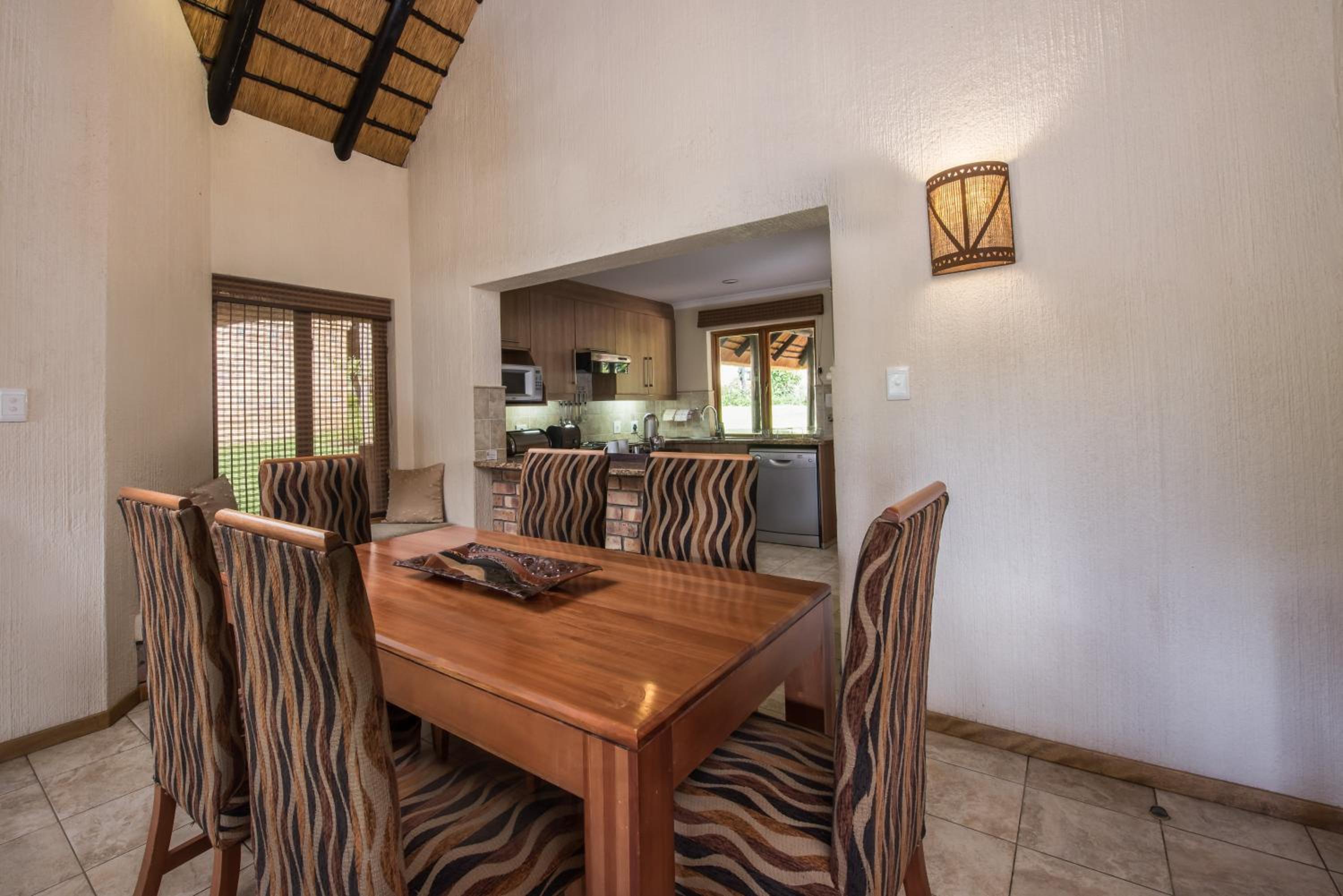 Hazyview Vacations - Kruger Park Lodge Unit No. 277 - Property Image 3