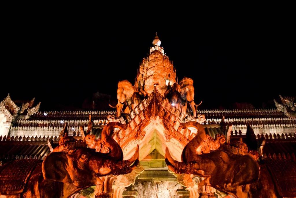Art Patong Residence
