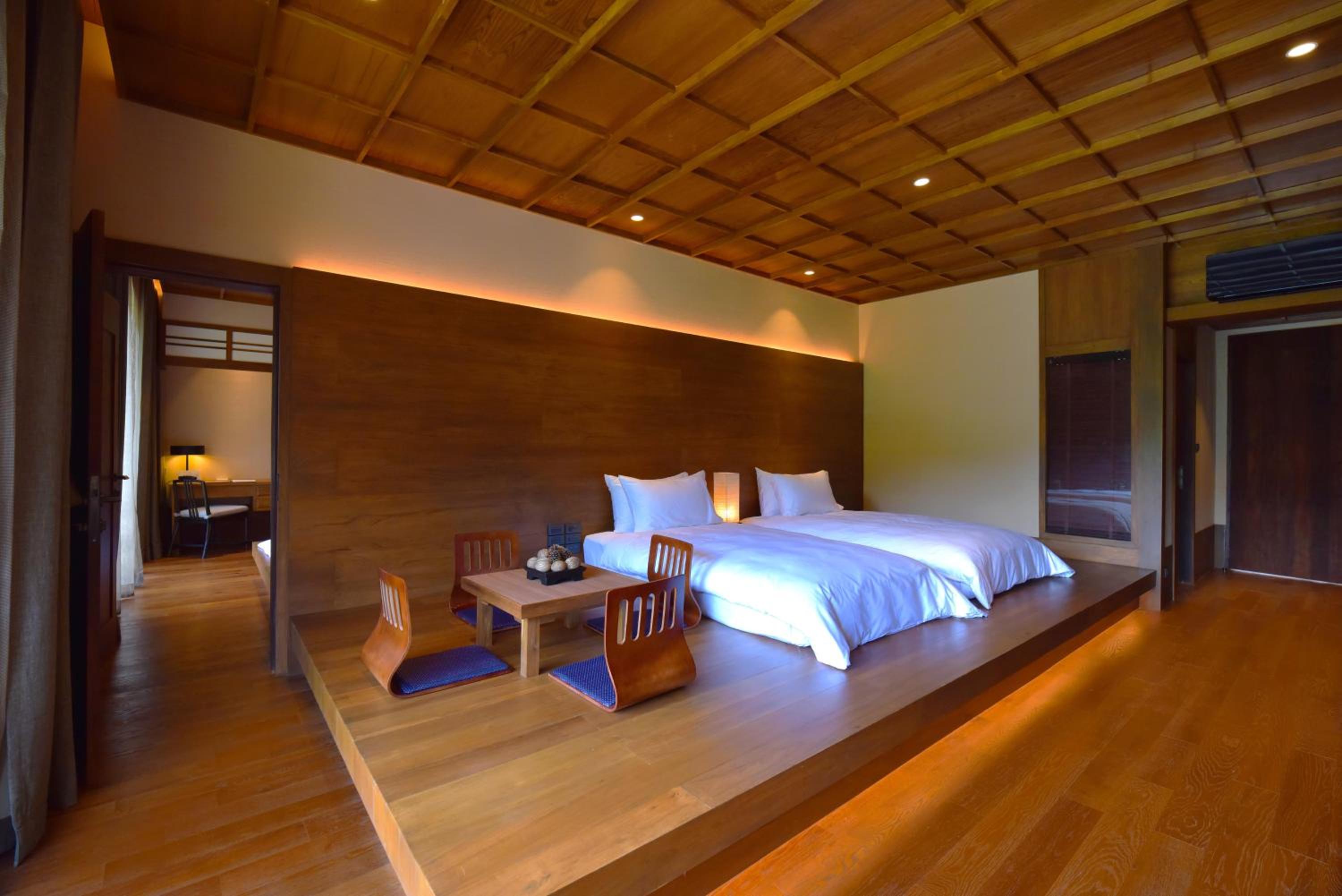 Onsen at Moncham