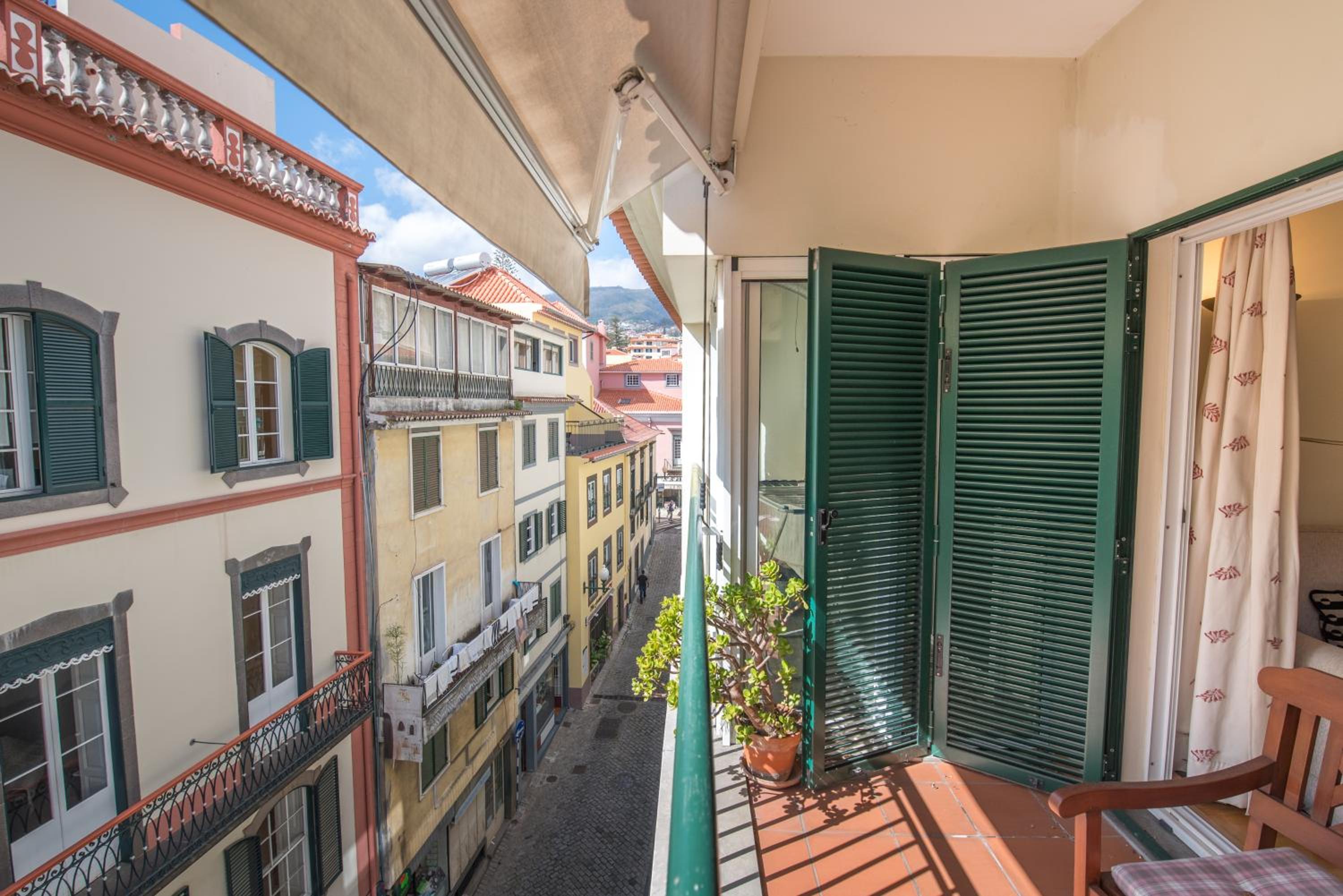 Funchal Arcadas Apartment by MLV view 2