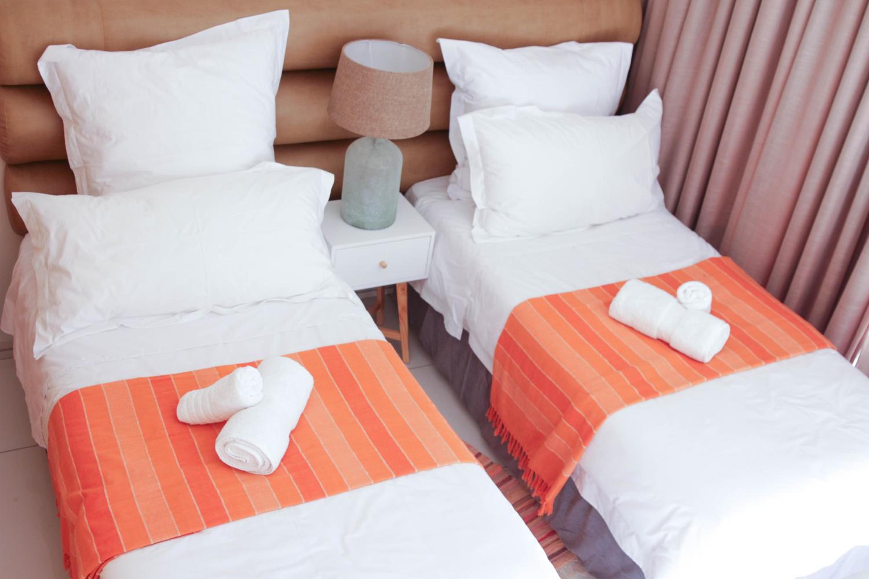 Manhattan Luxe Suite at Canal Walk
