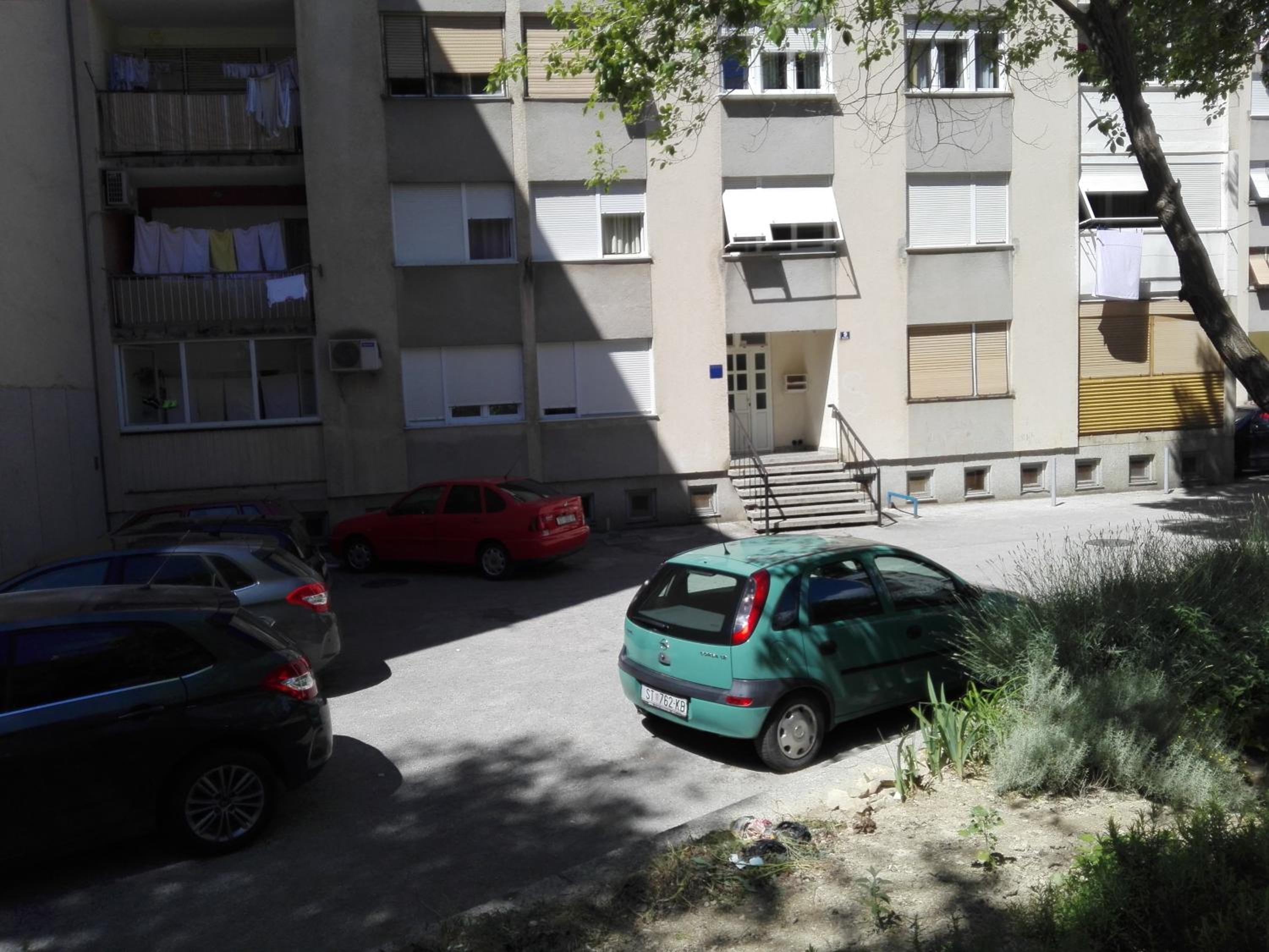 Photo 28