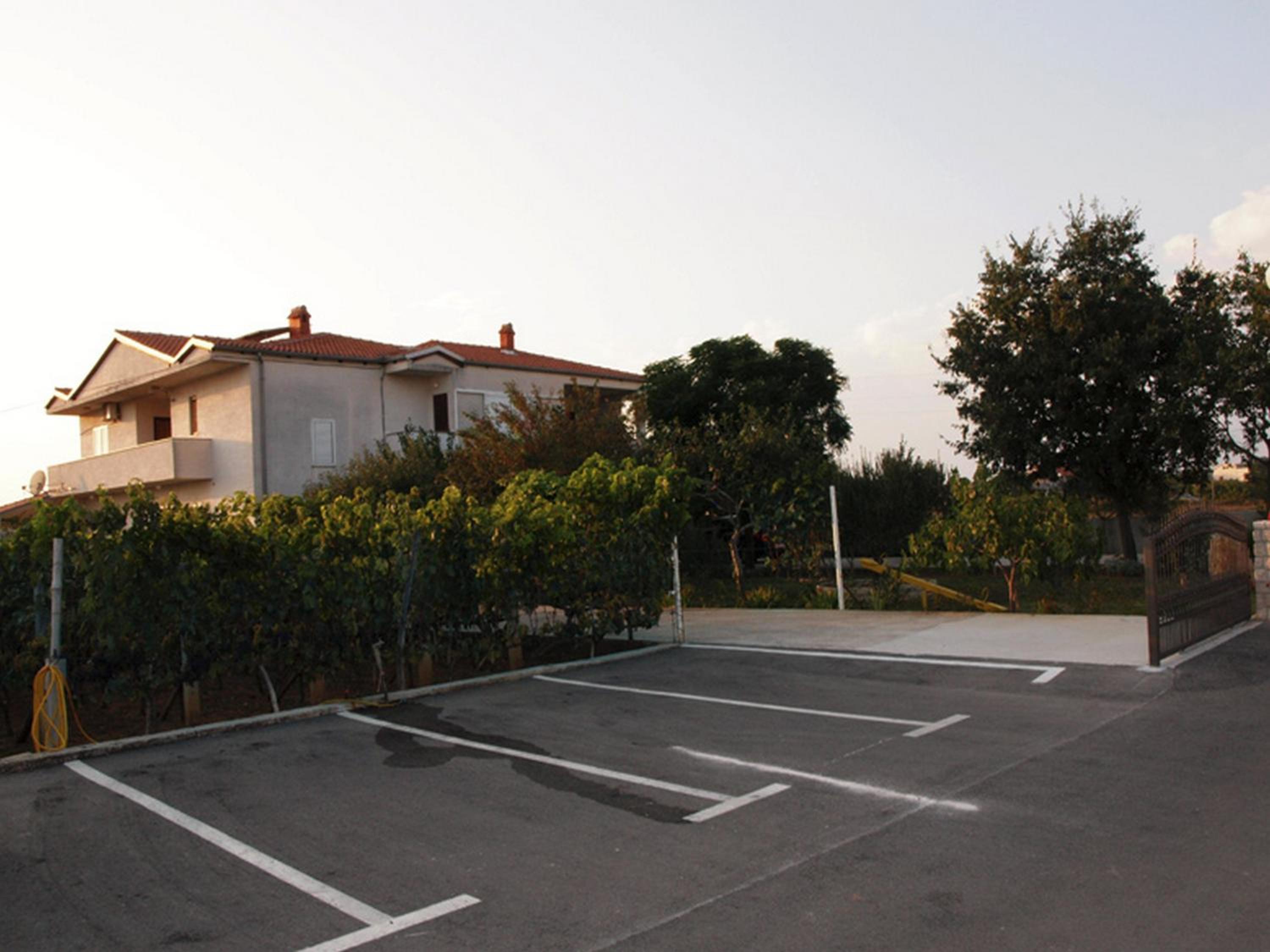 Ana Guest House