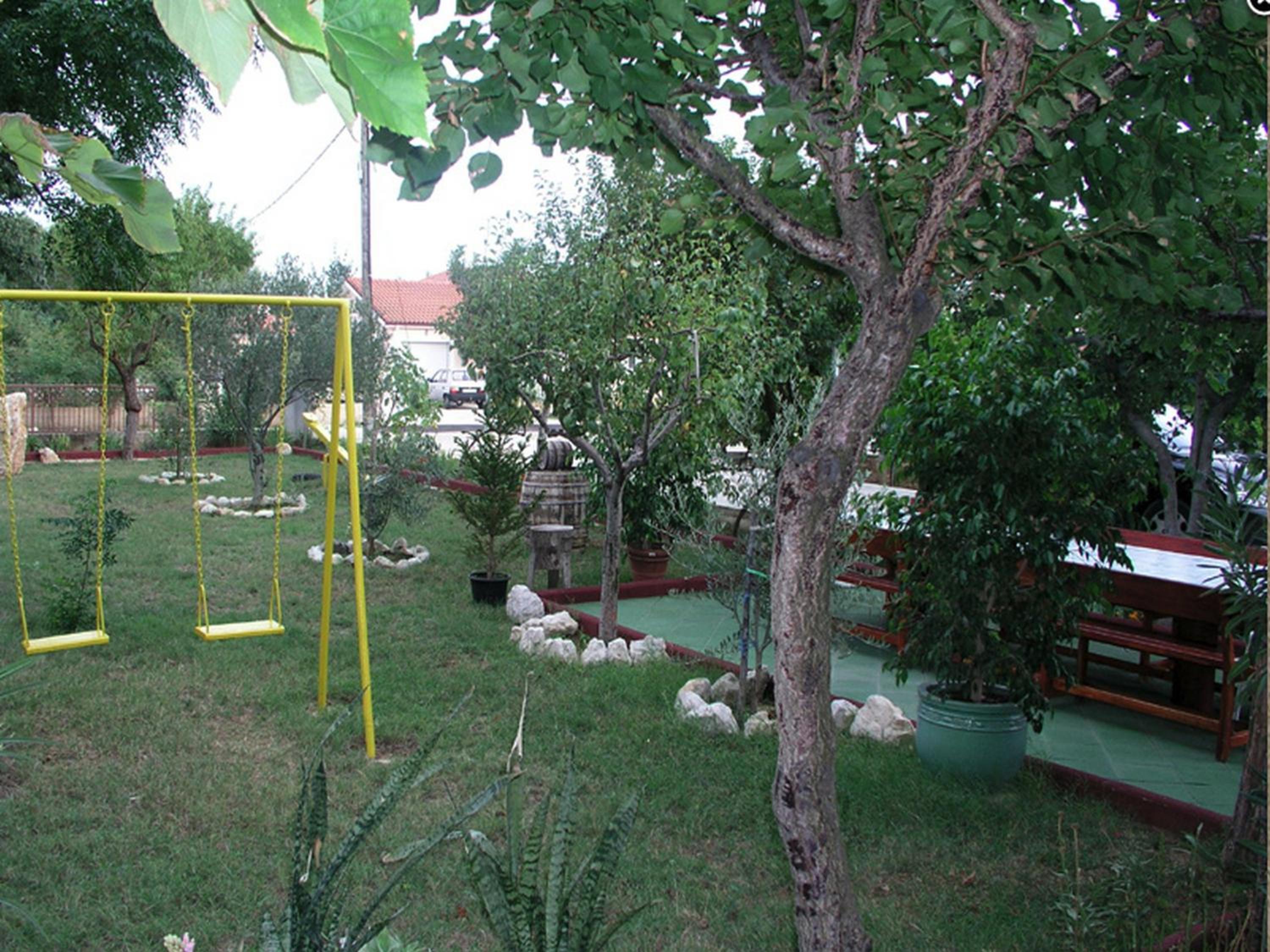 Ana Guest House