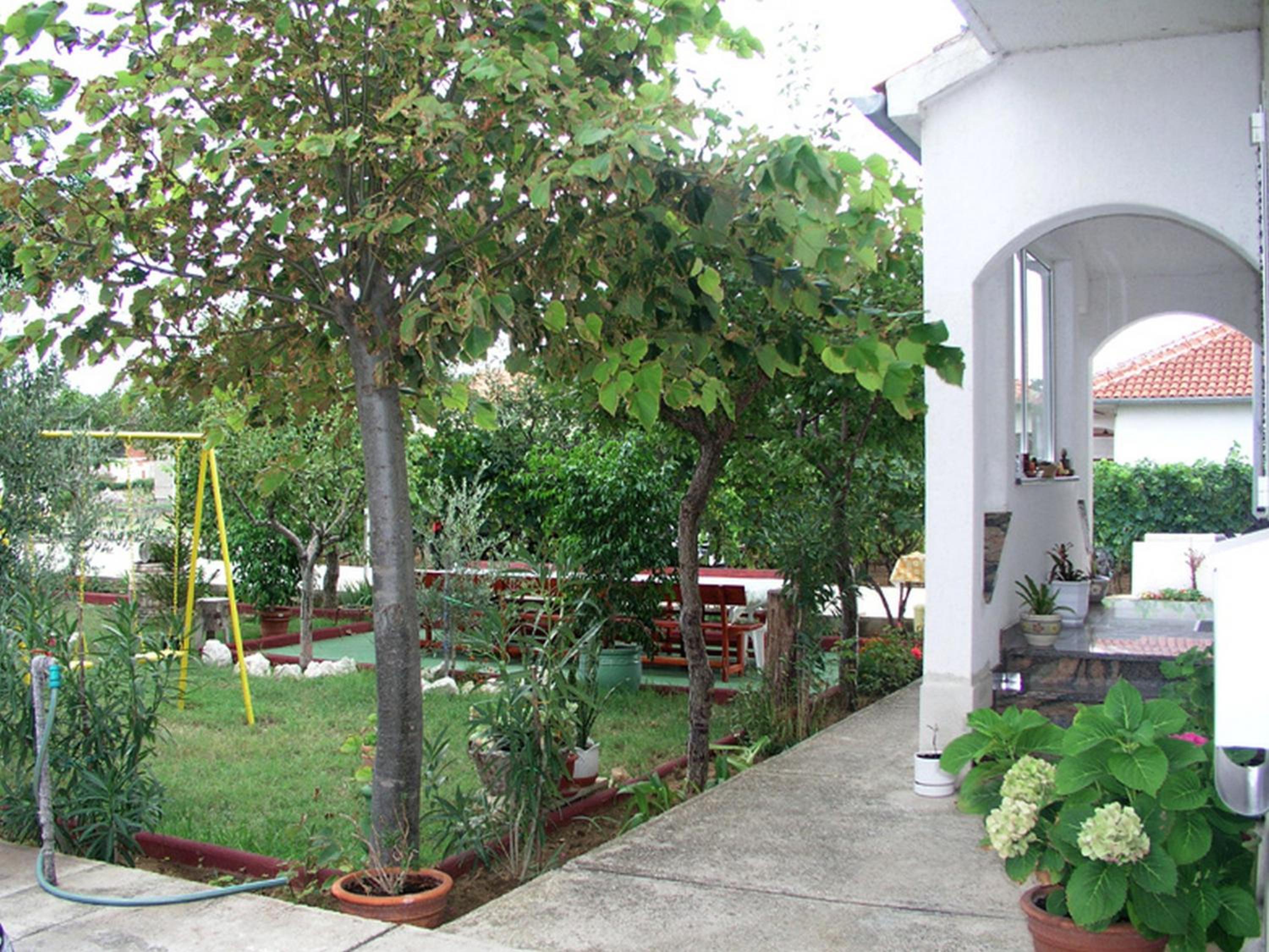 Ana Guest House