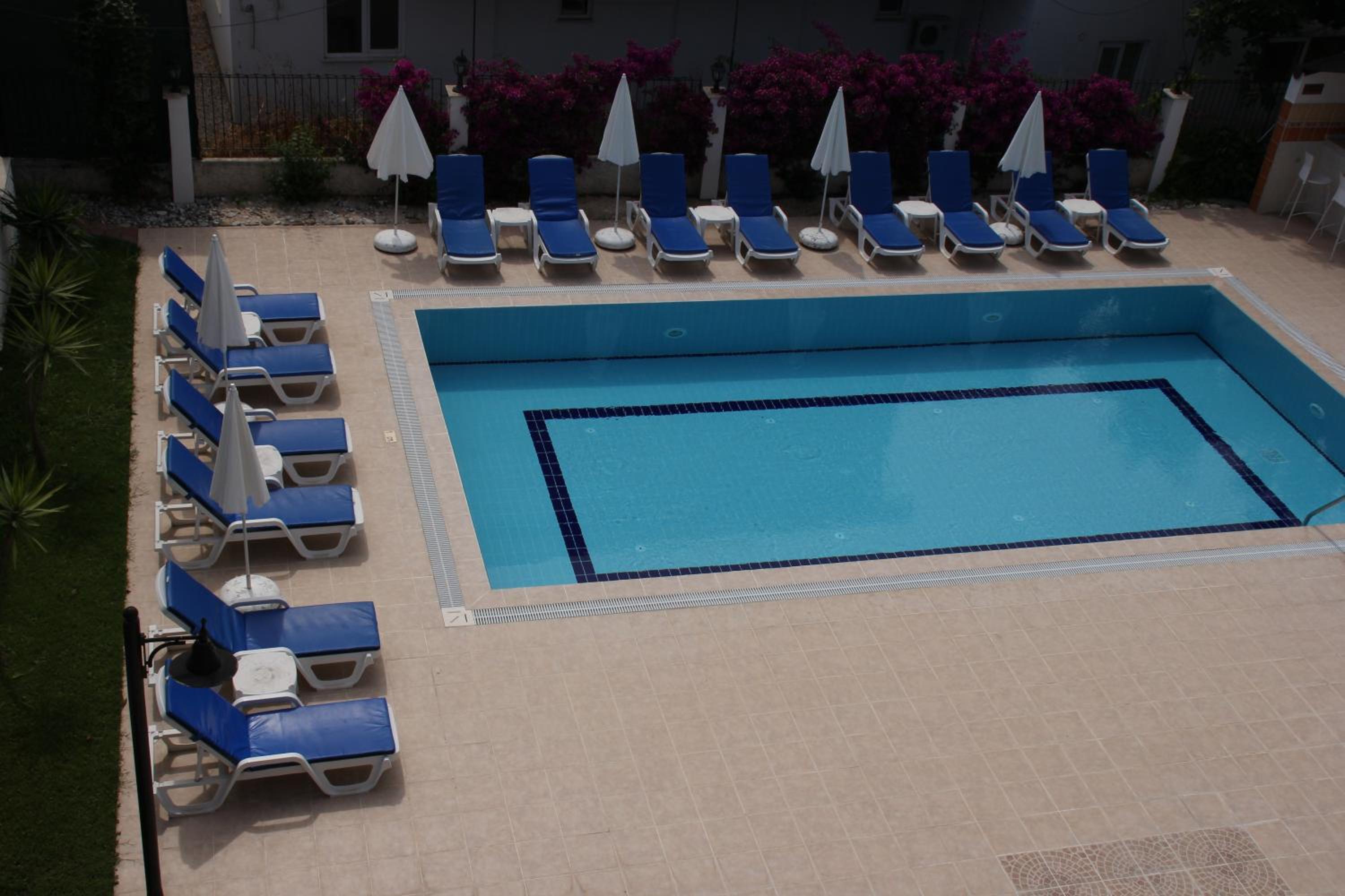 Minta Apart Hotel - Image 21