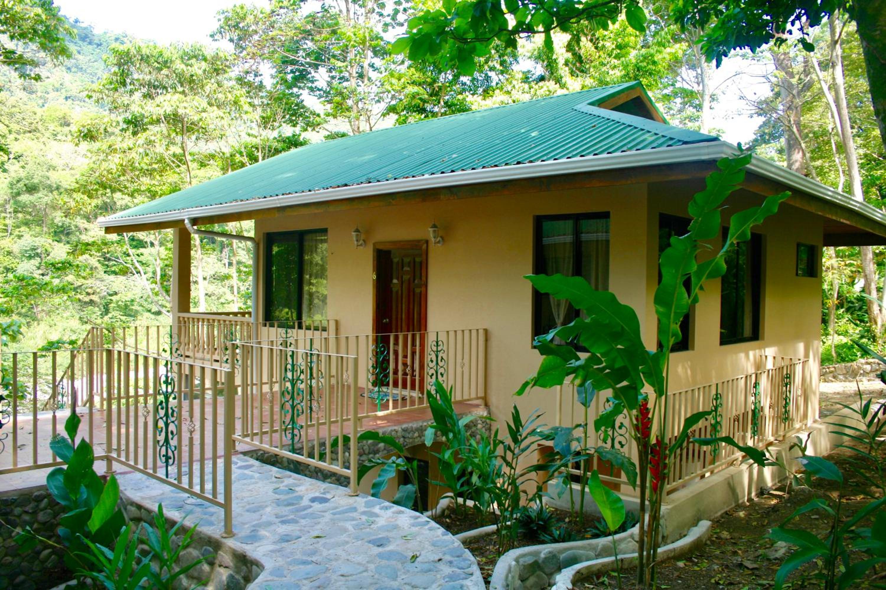 Villas Pico Bonito
