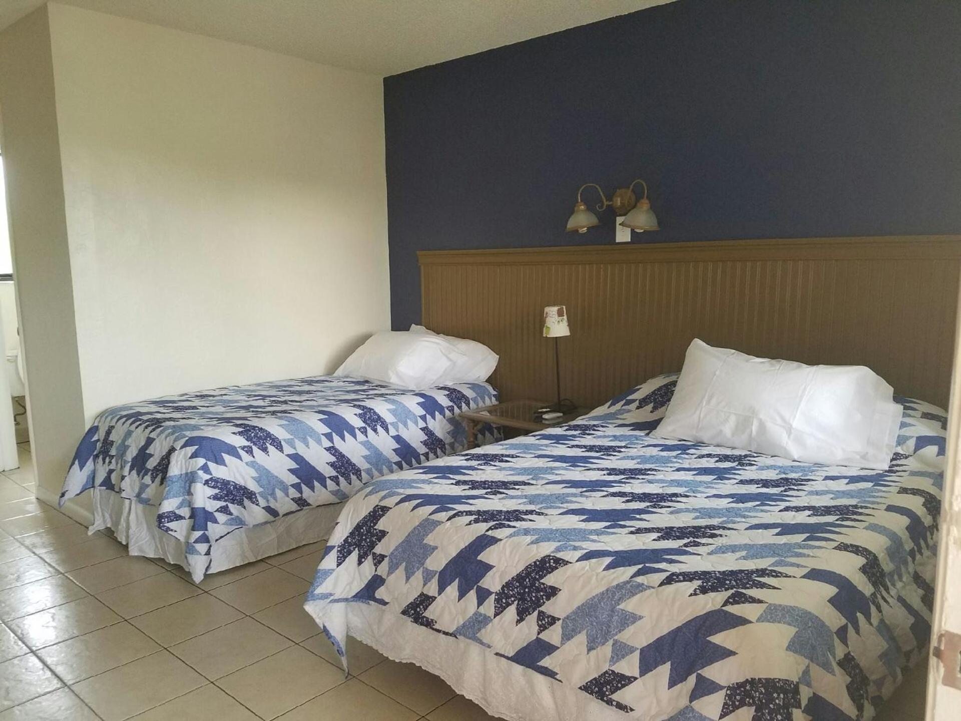 Palm Breeze Hotel