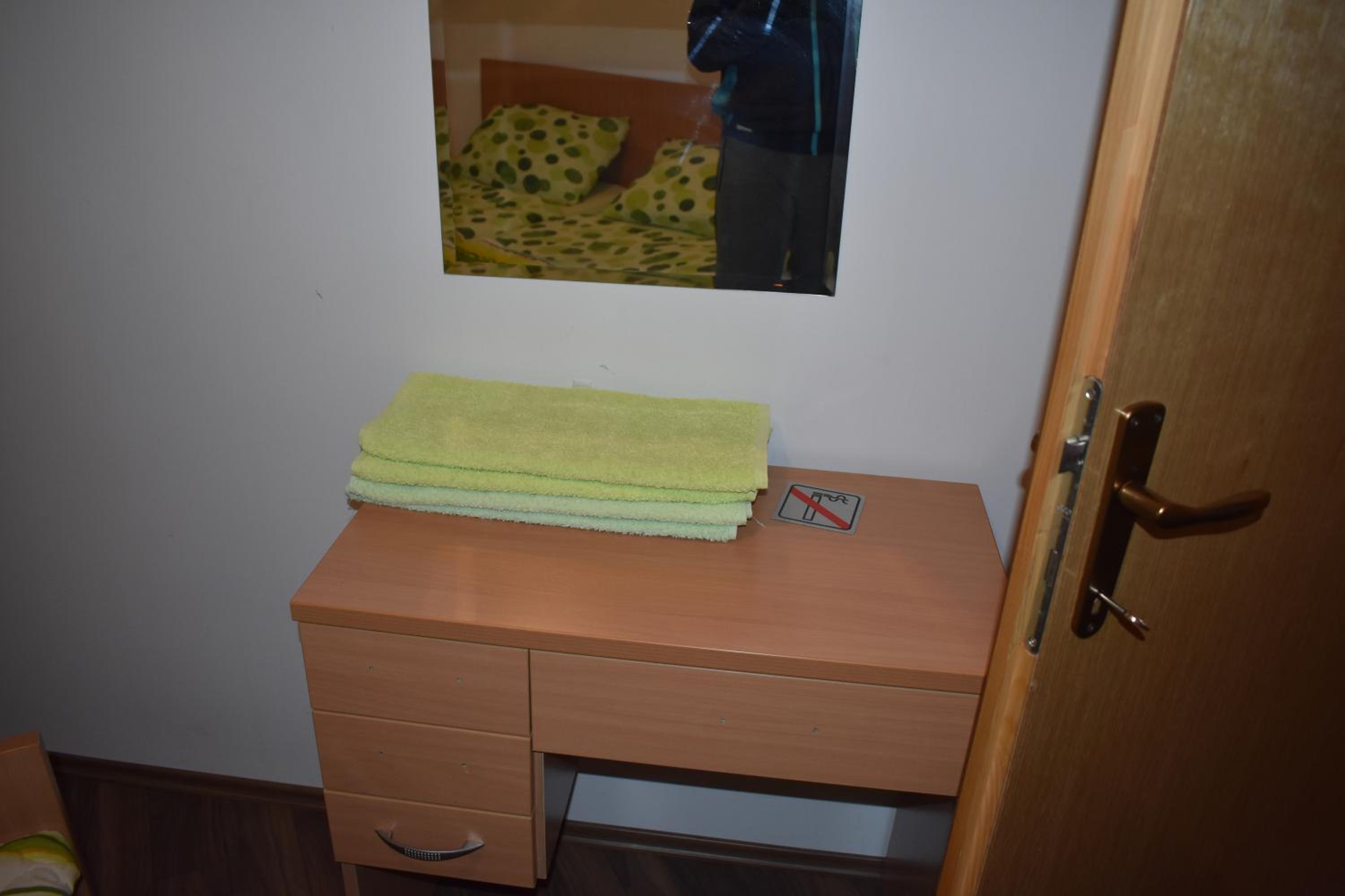 Photo 64