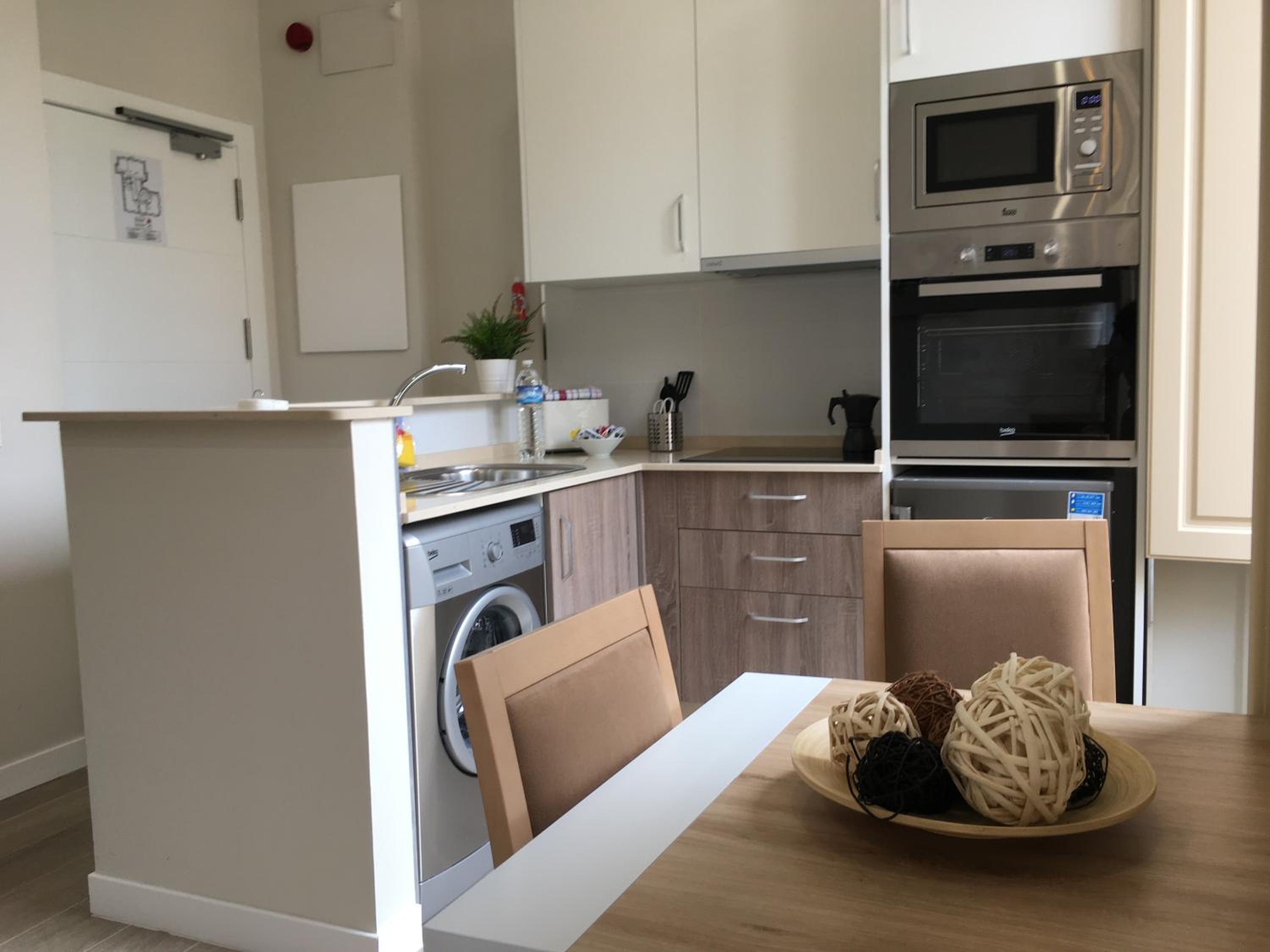 Apartamentos Pinar Málaga Centro - Carretería