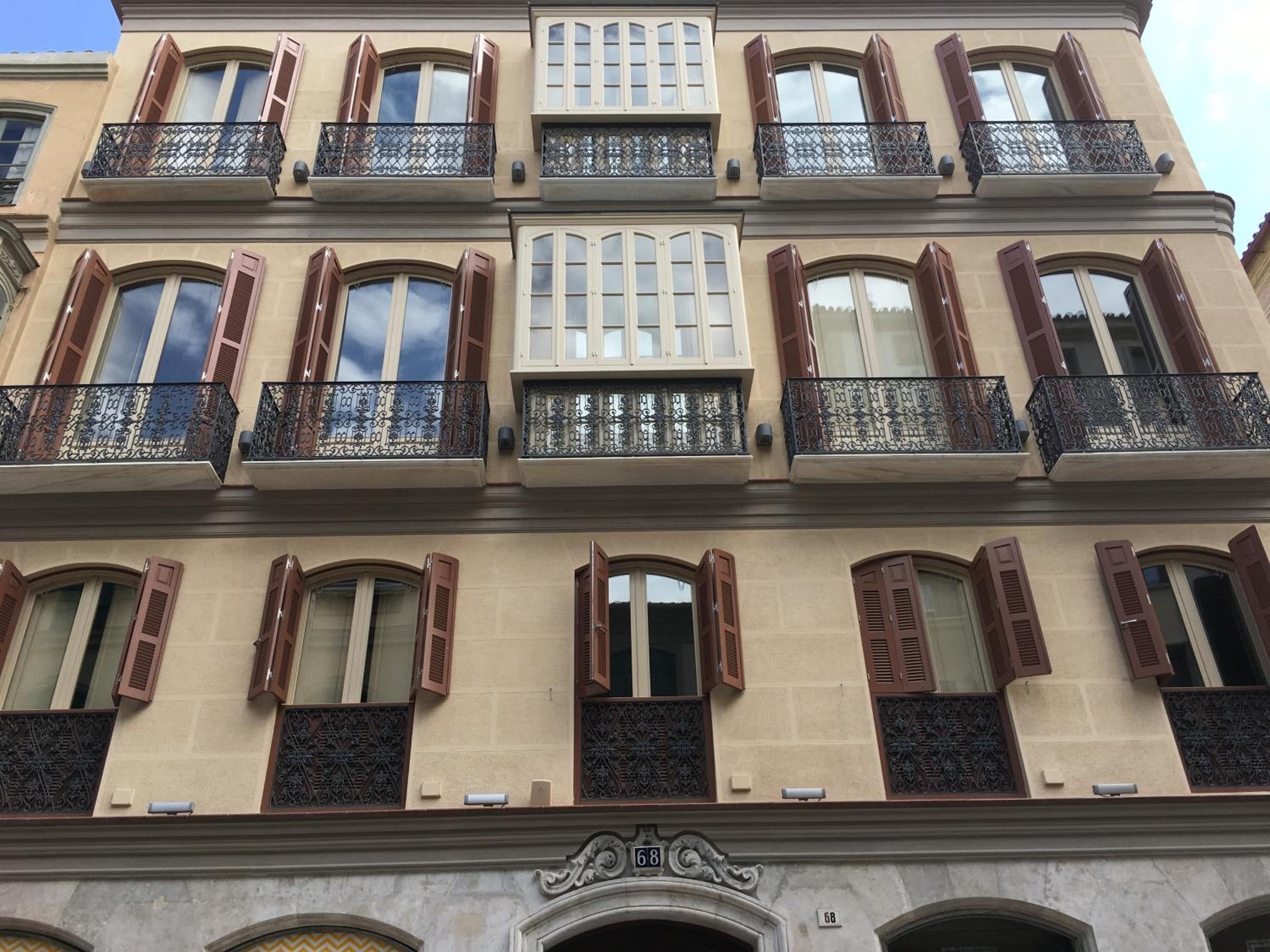 Apartamentos Pinar Málaga Centro - Carretería