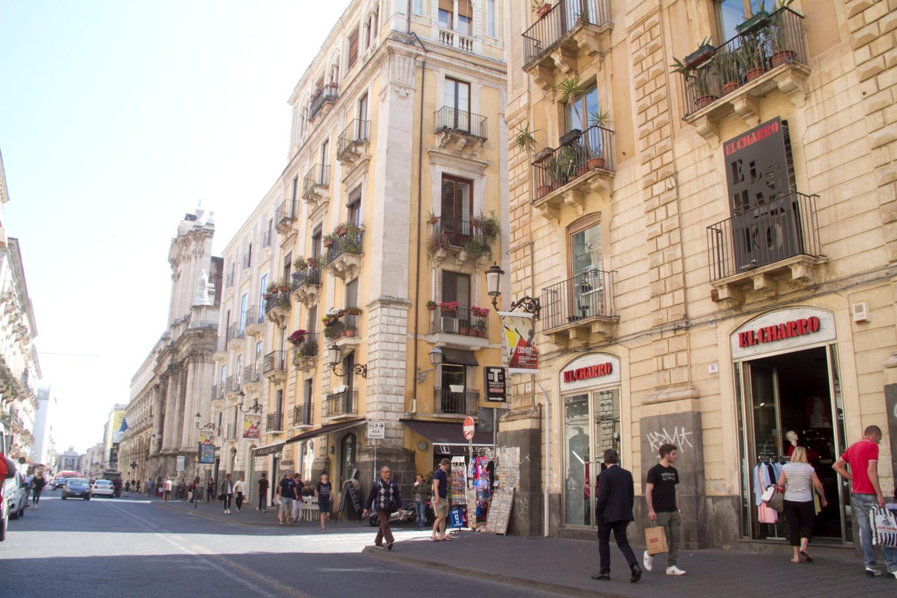 The Artist's Home Catania Centro