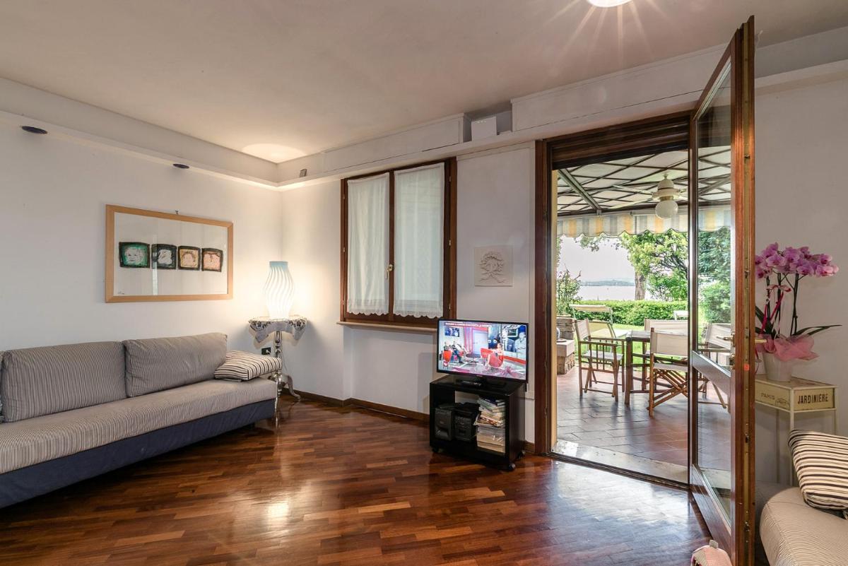Sirmio Apartments - Primavera Stay