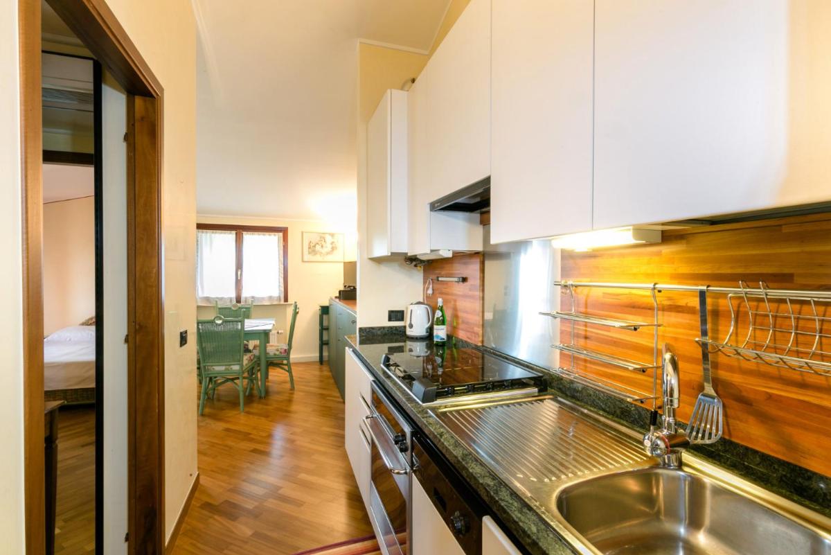 Sirmio Apartments - Primavera Stay