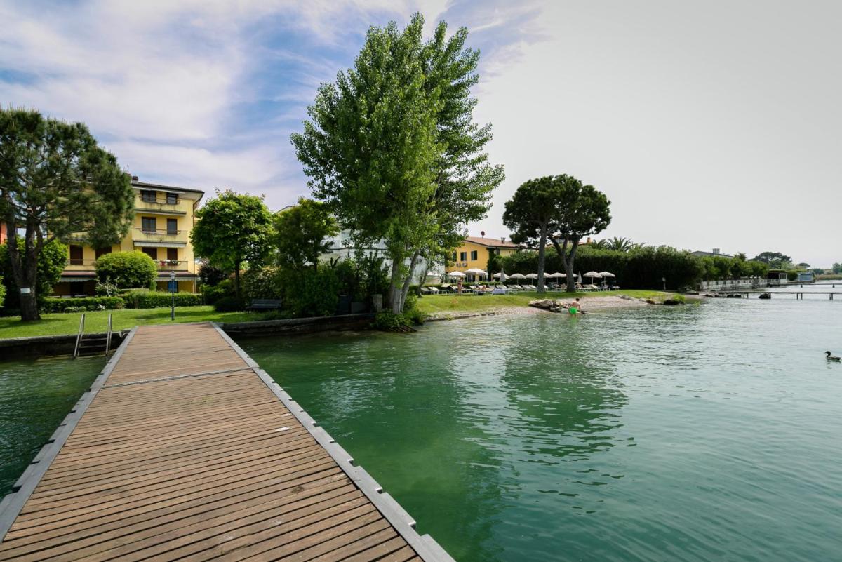 Sirmio Apartments - Primavera Stay