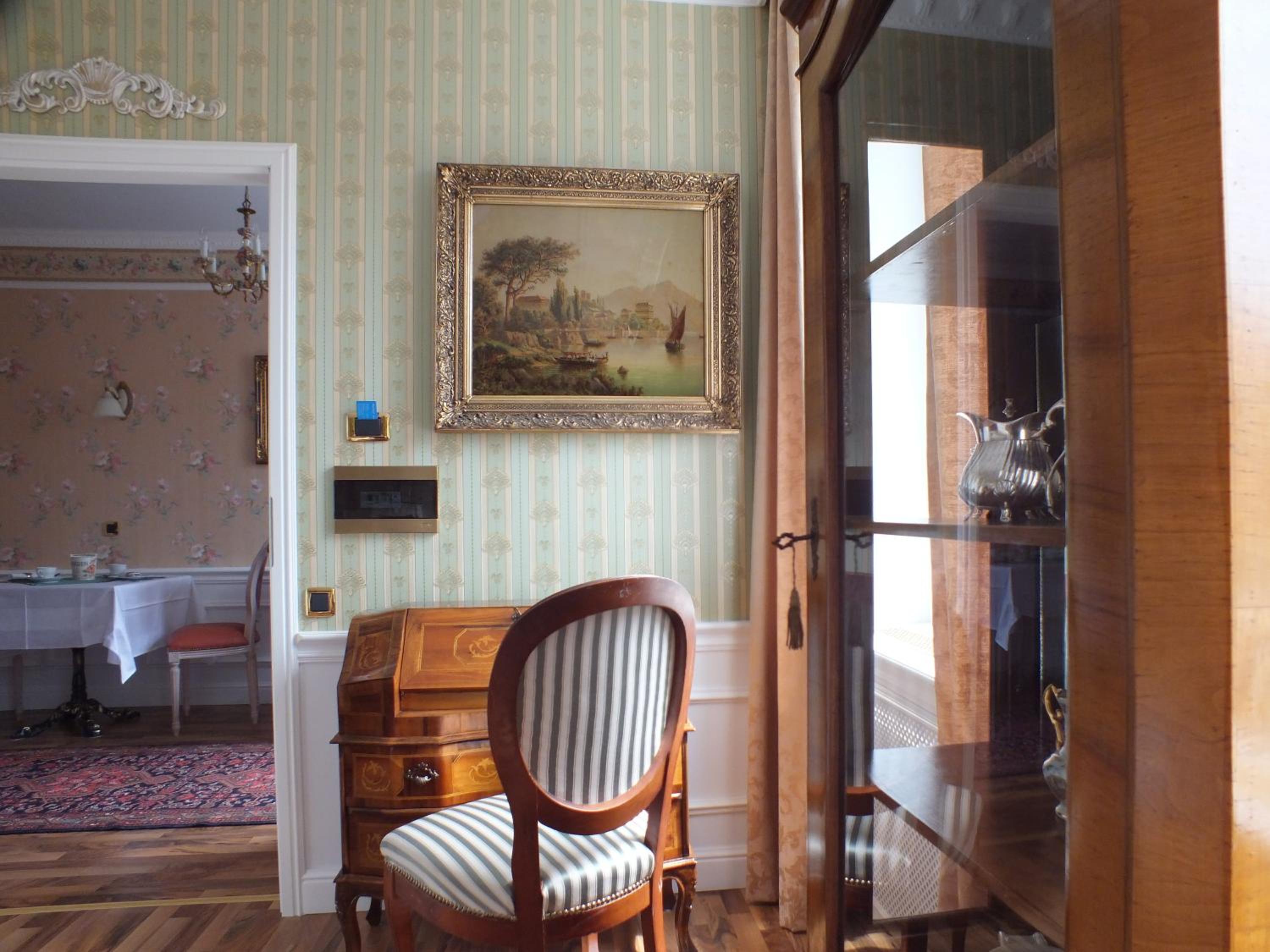 Villa-Angelina