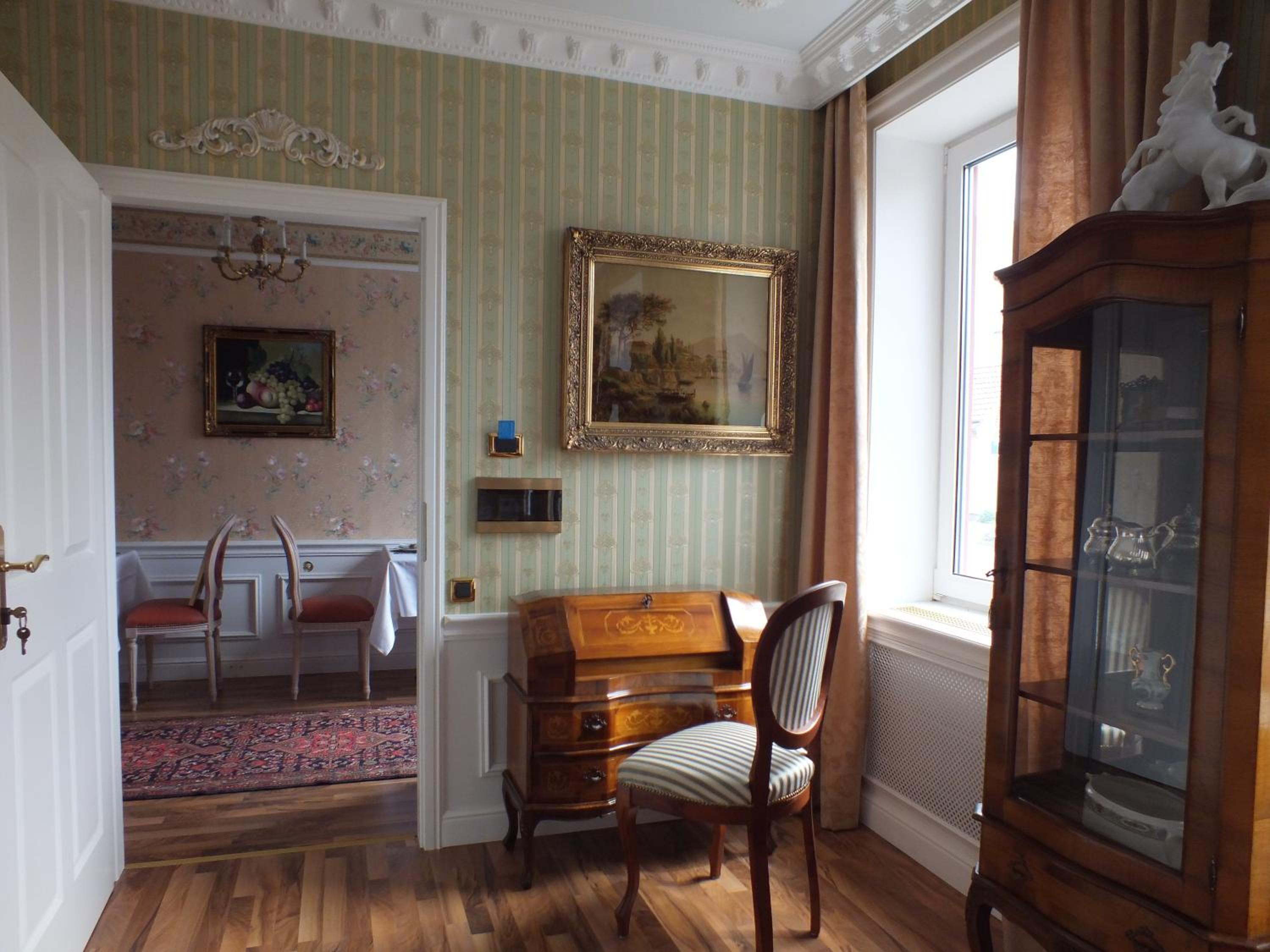 Villa-Angelina