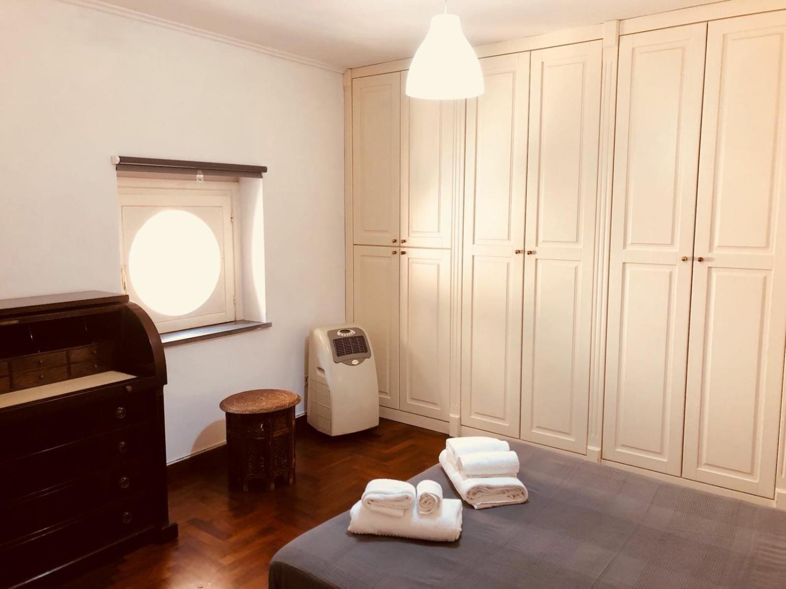 Apartment in Santa Chiara, The Heart of Naples