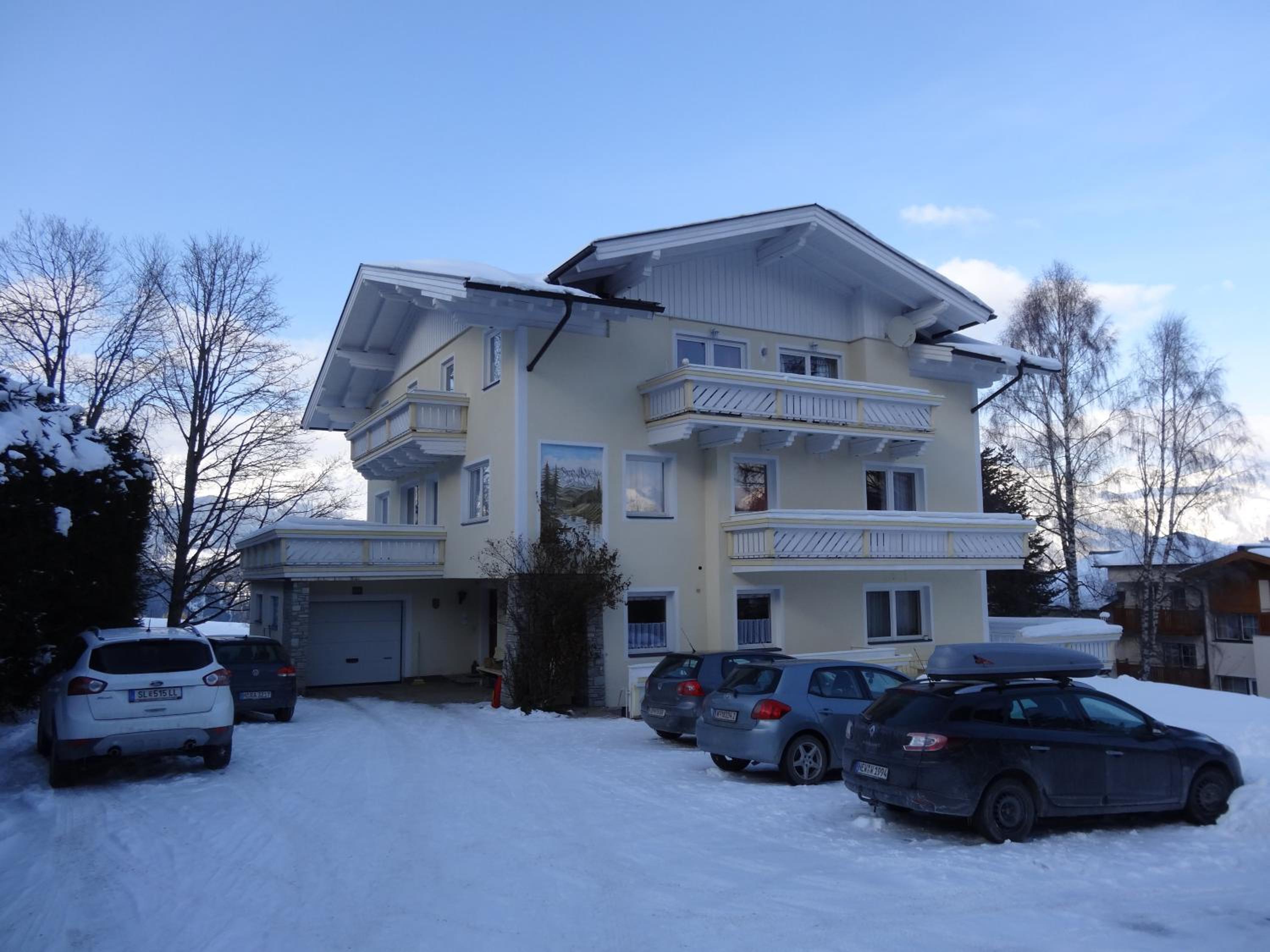 Haus Alpina Ski In & Ski Out