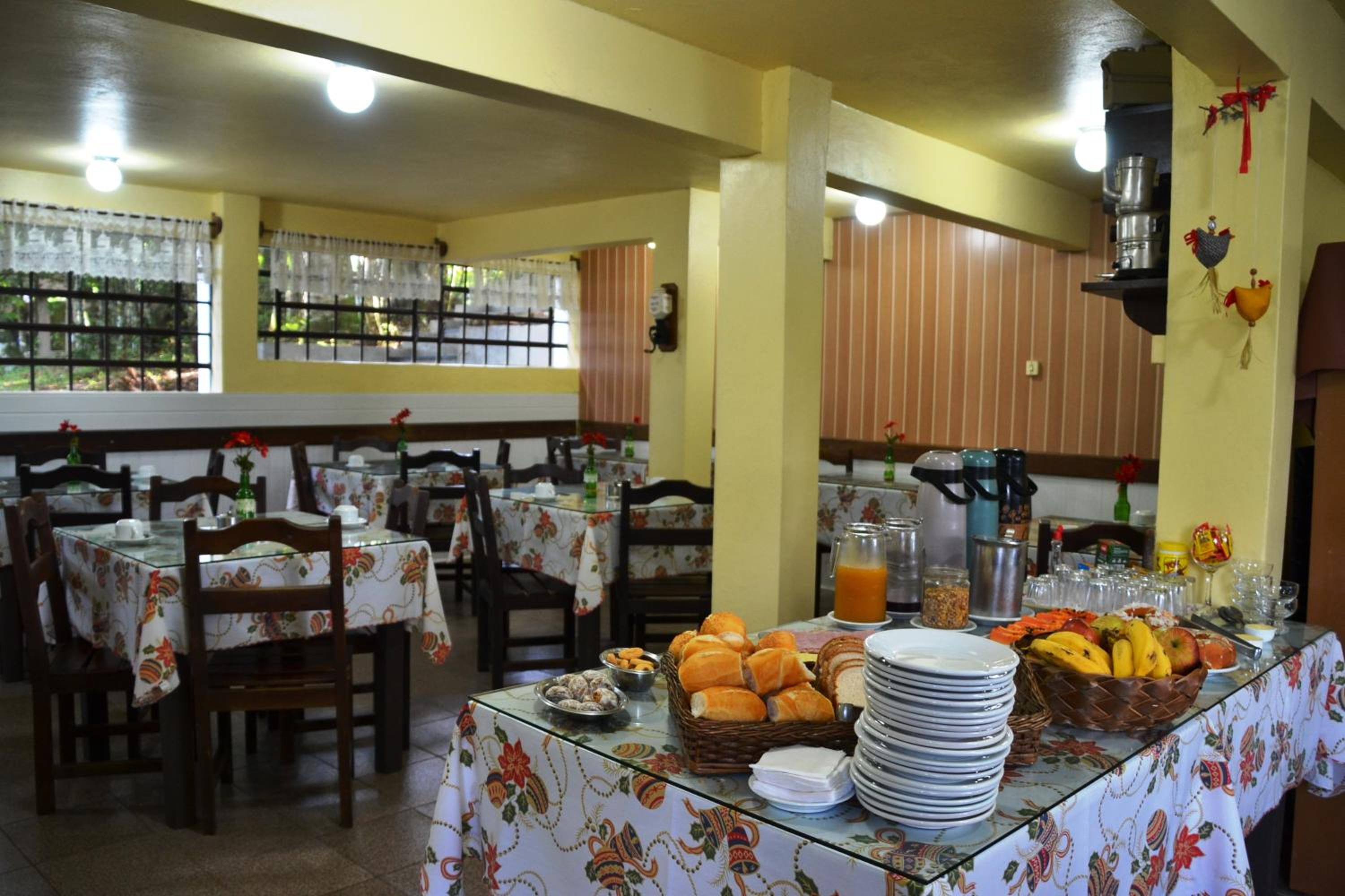 Hotel Pousada Dos Pinheiros