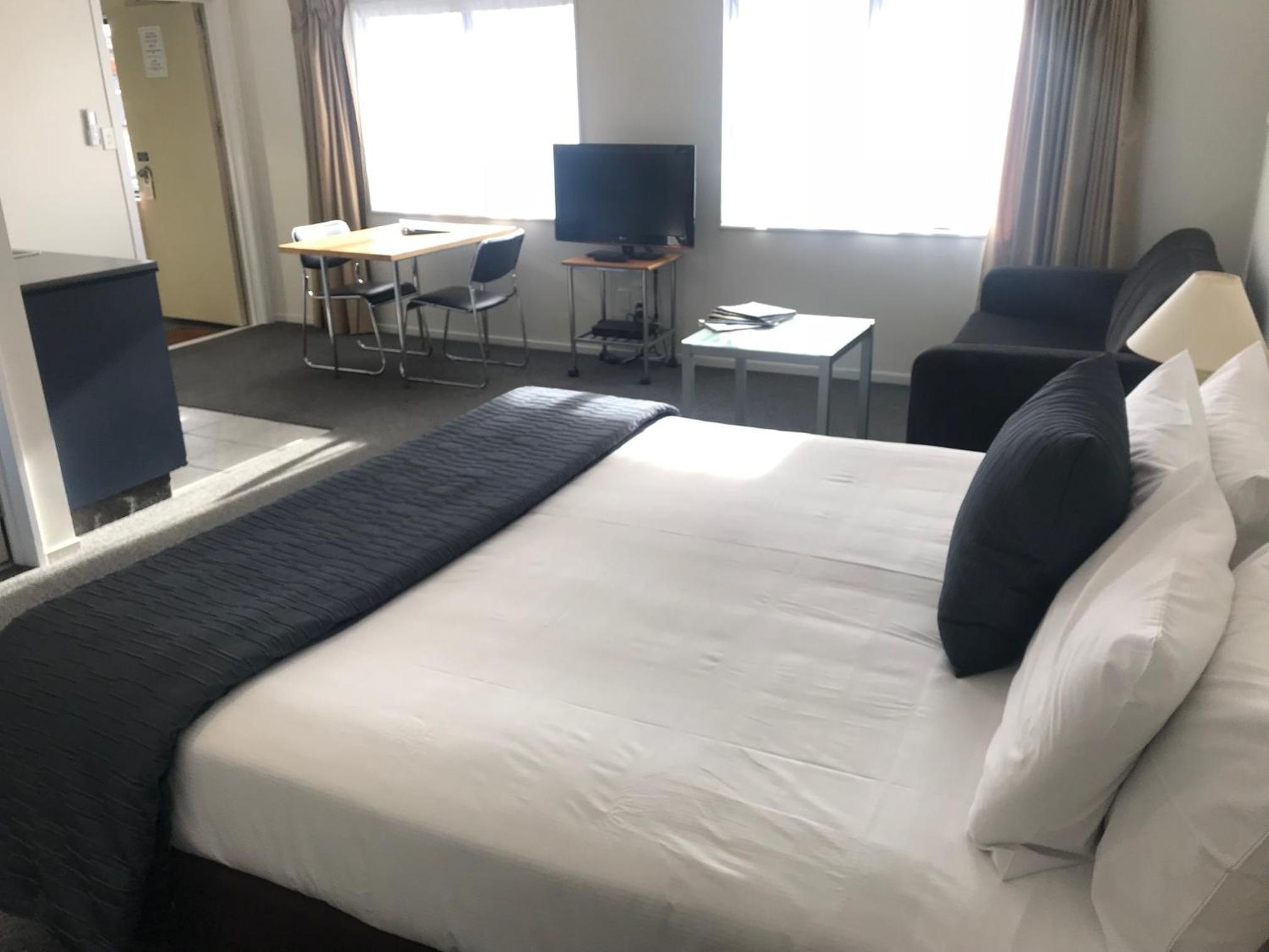 Claremonte Motor Lodge