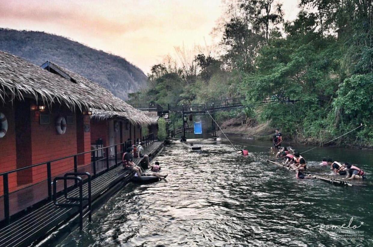 Photo 18