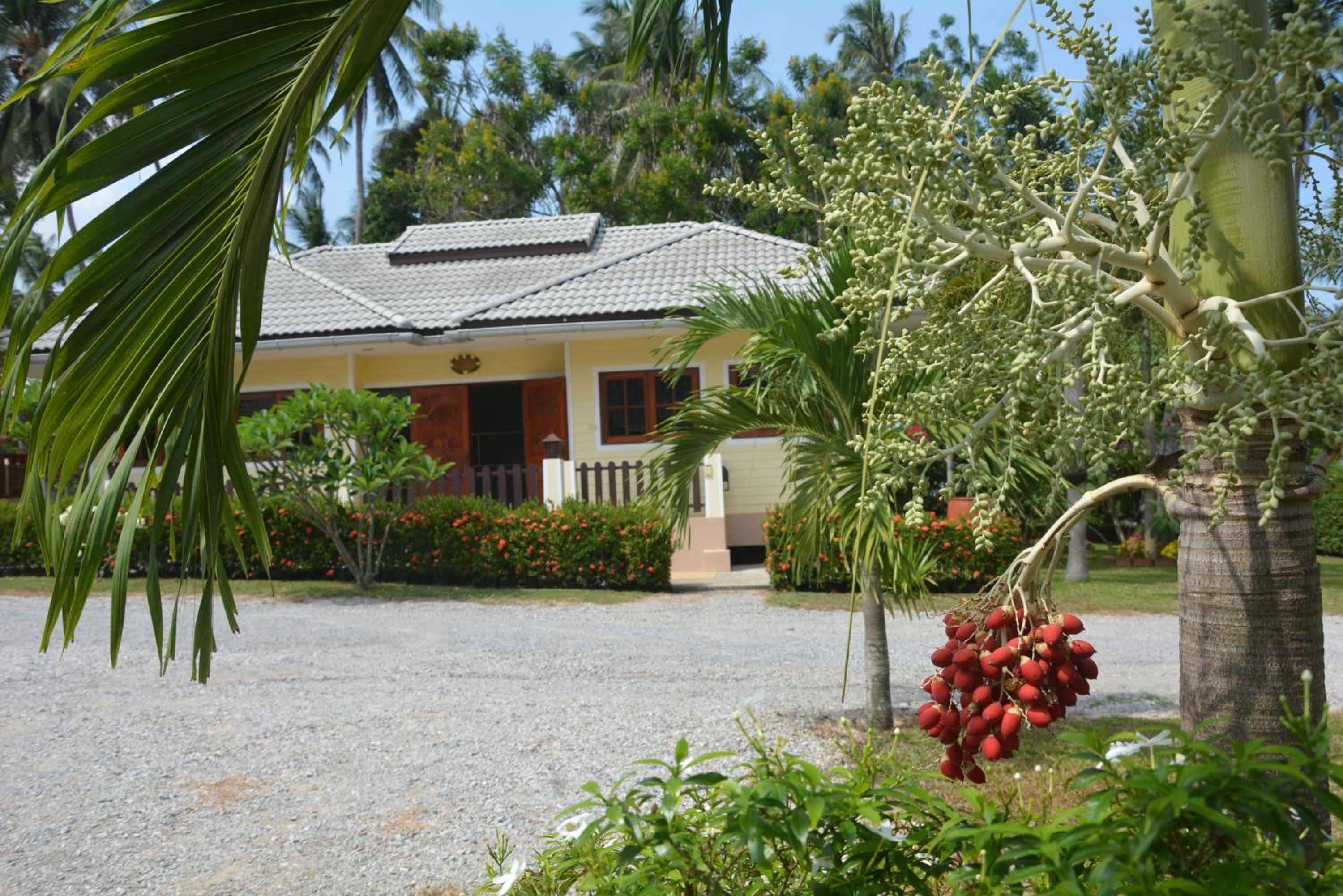 Apple Bungalows