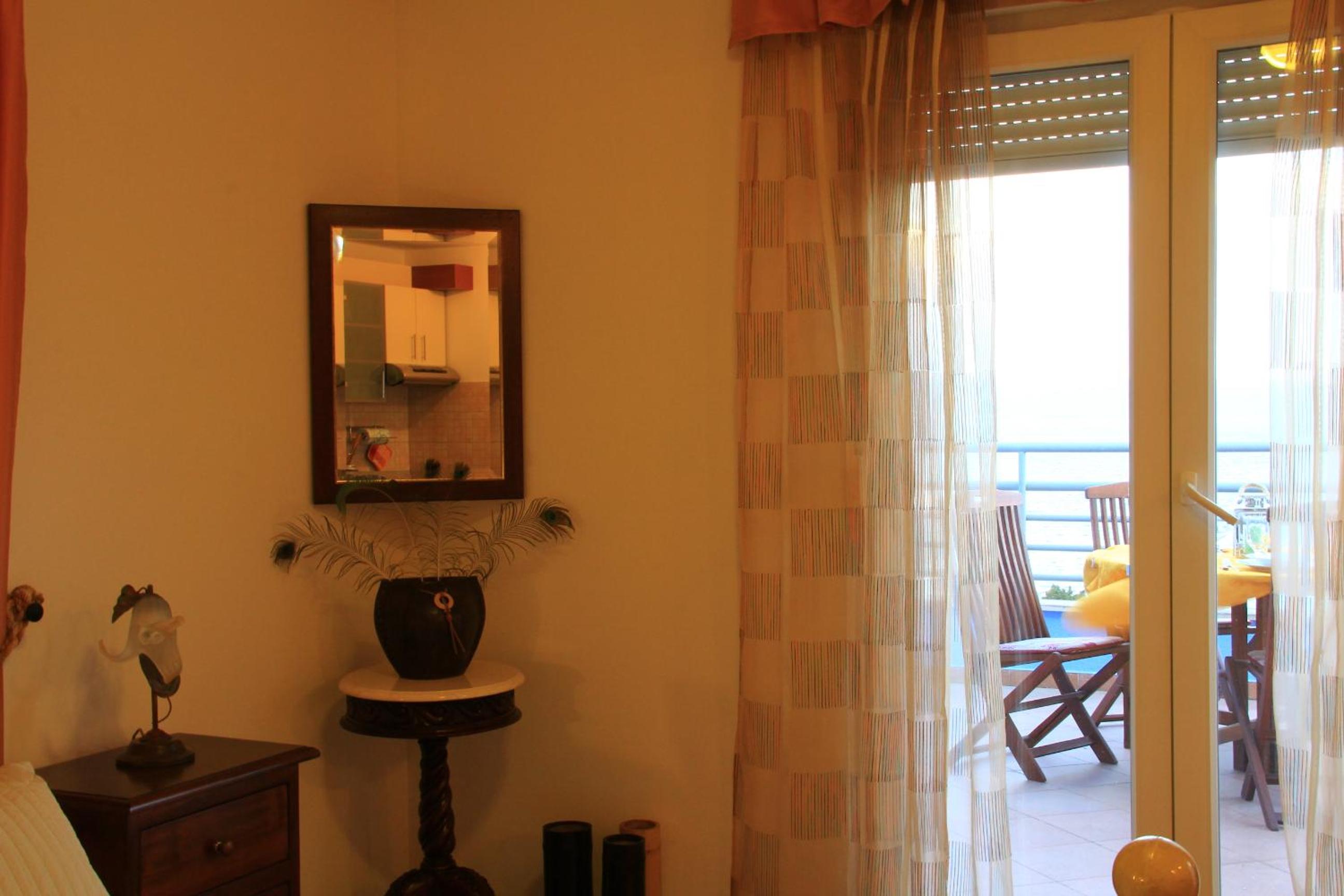 Apartments Znjan