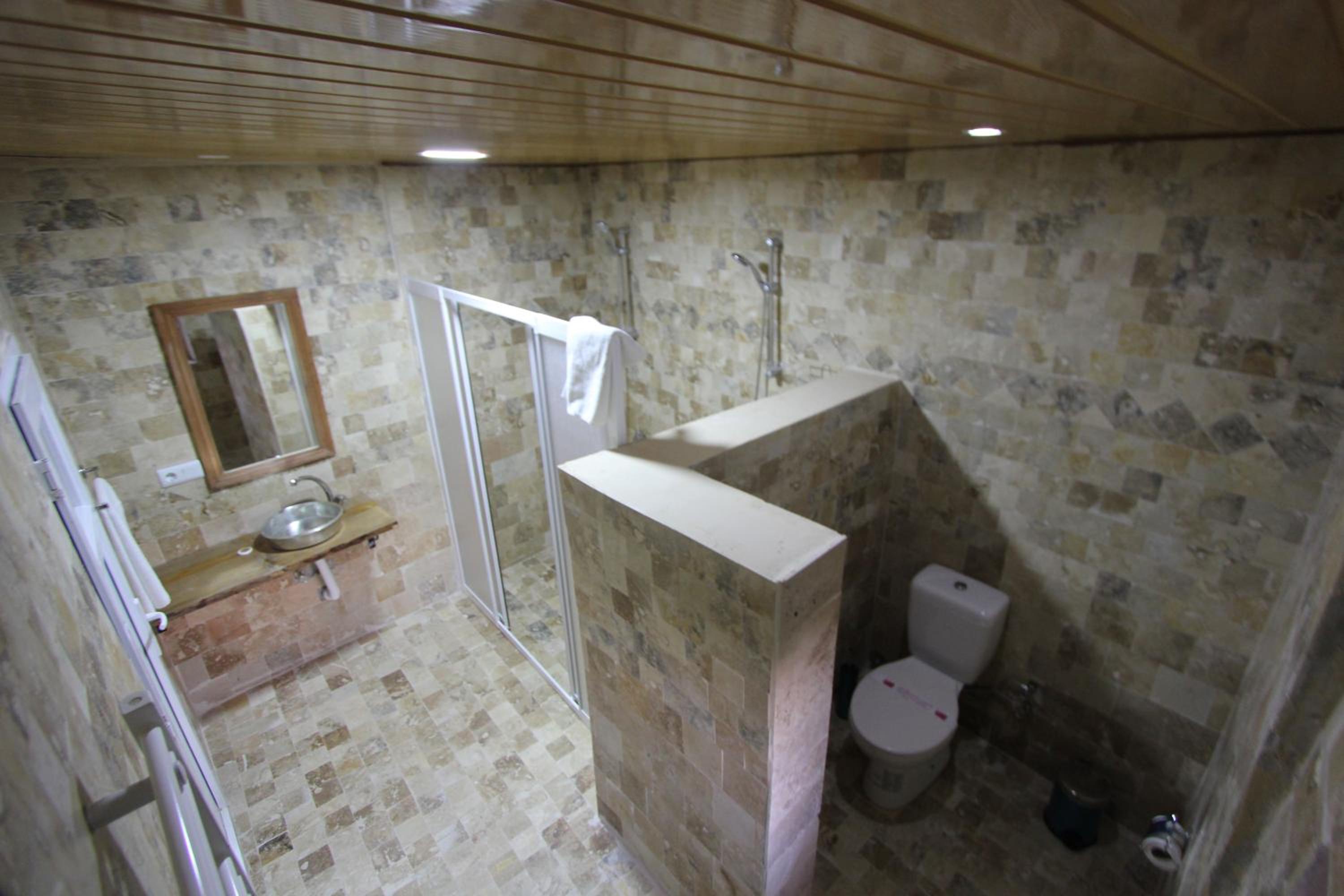 Kufe Hotel - Image 27