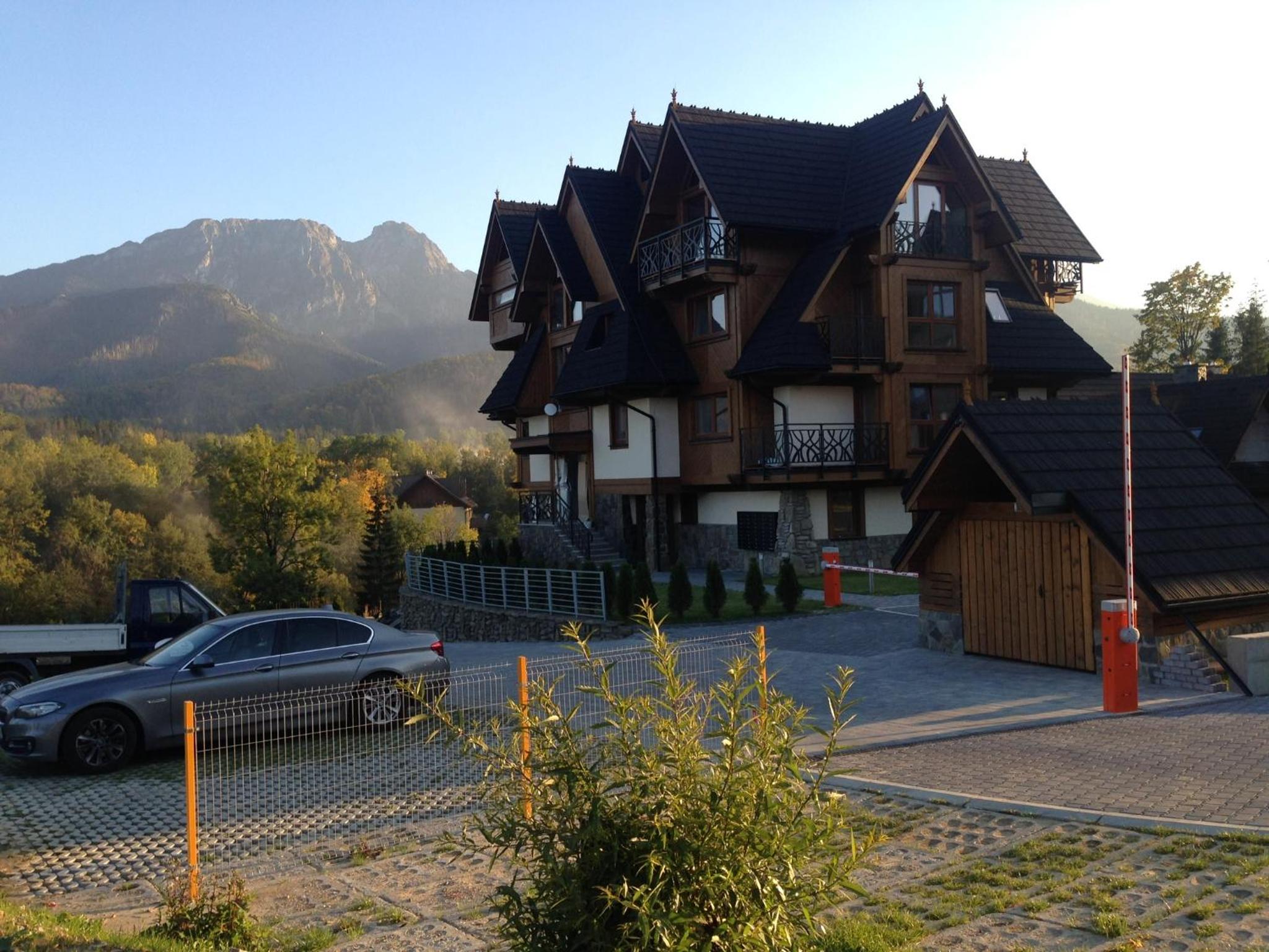 Photo 24