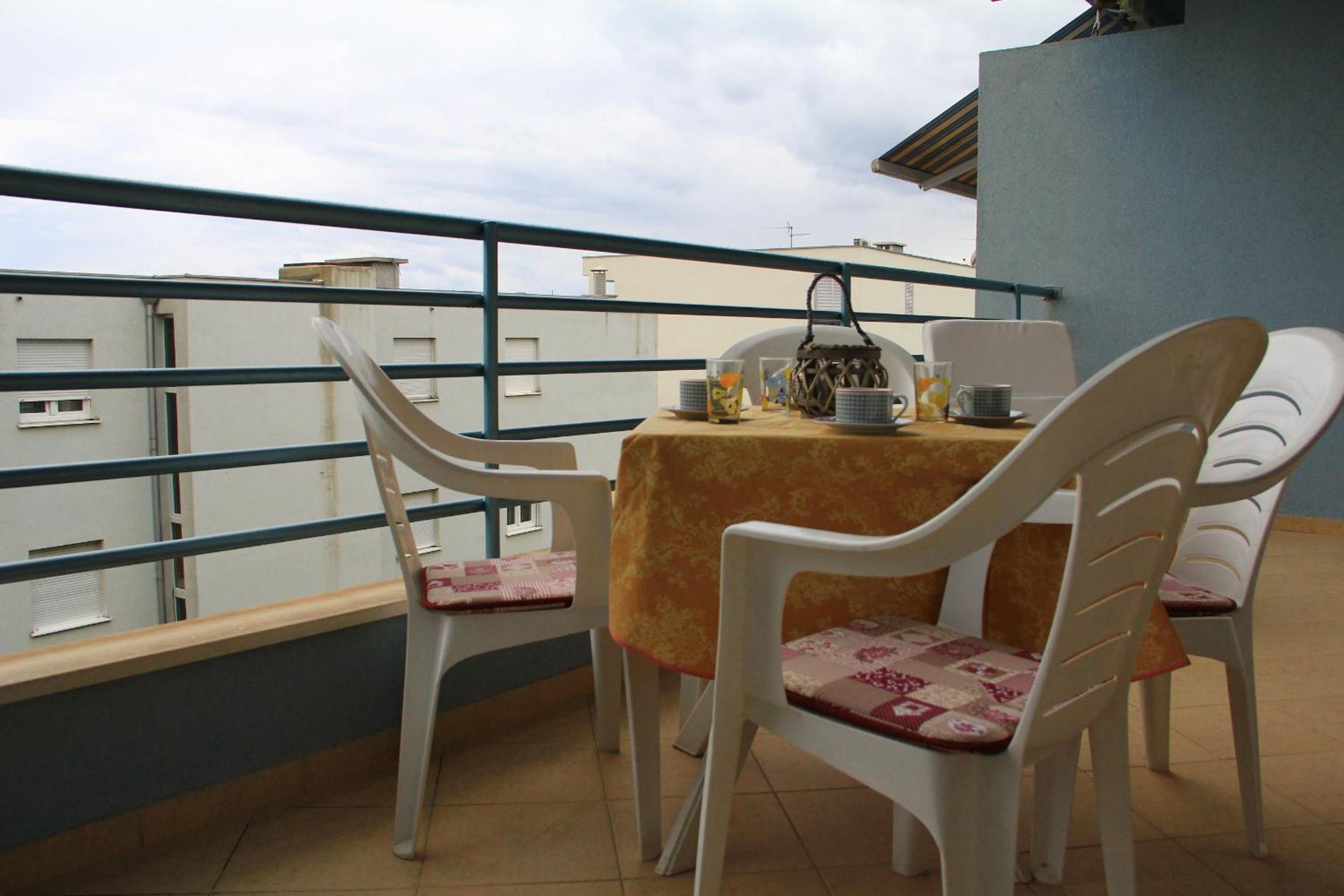 Apartments Znjan