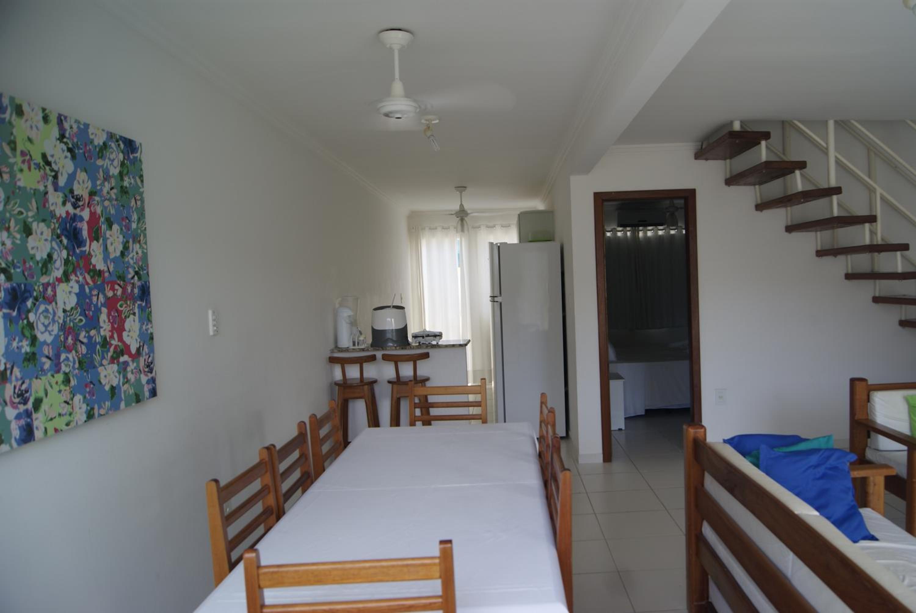 Casa Apart Hotel Mobiliada com 3 suítes Porto Seguro BA