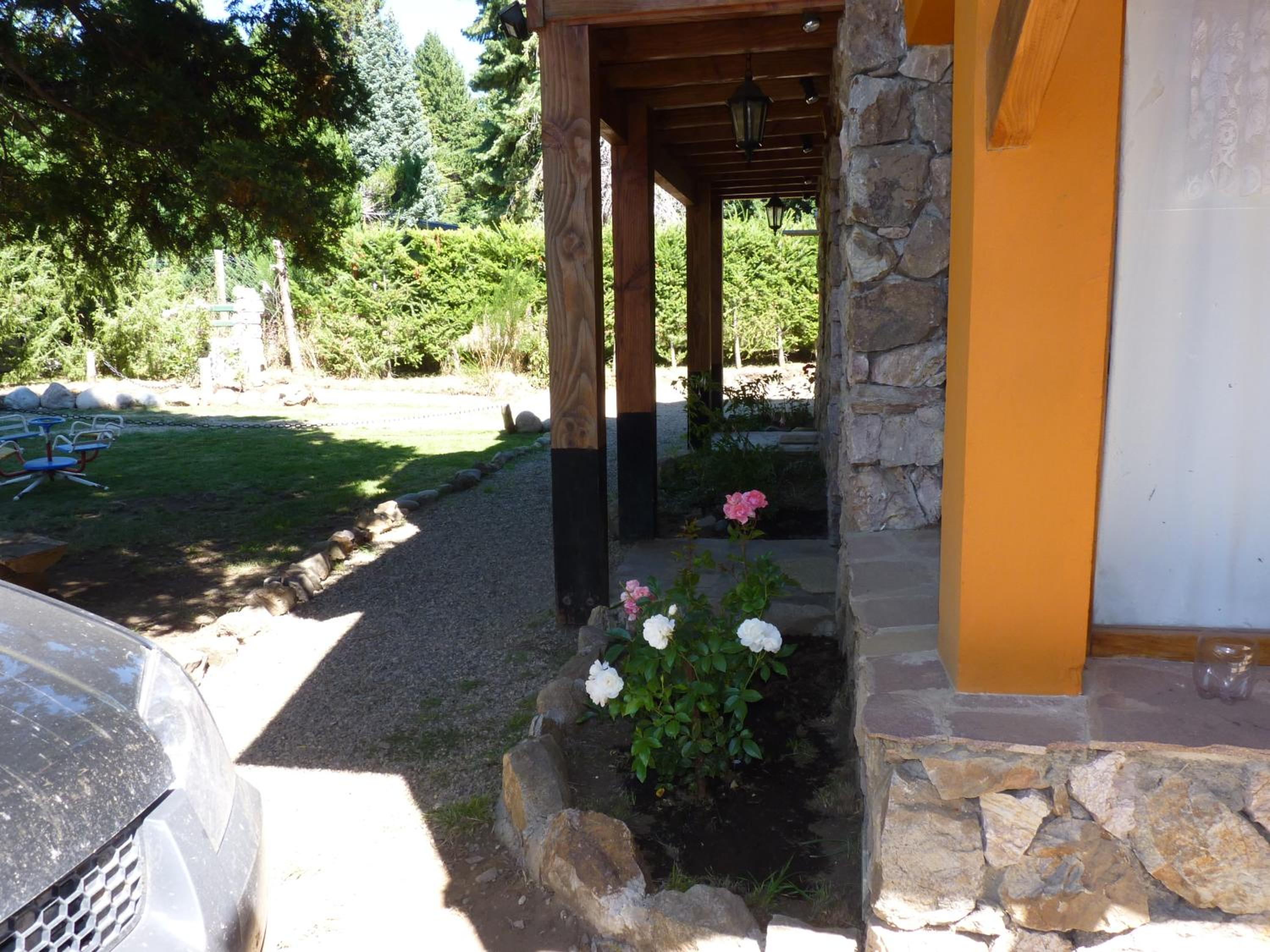 Tinsel's House