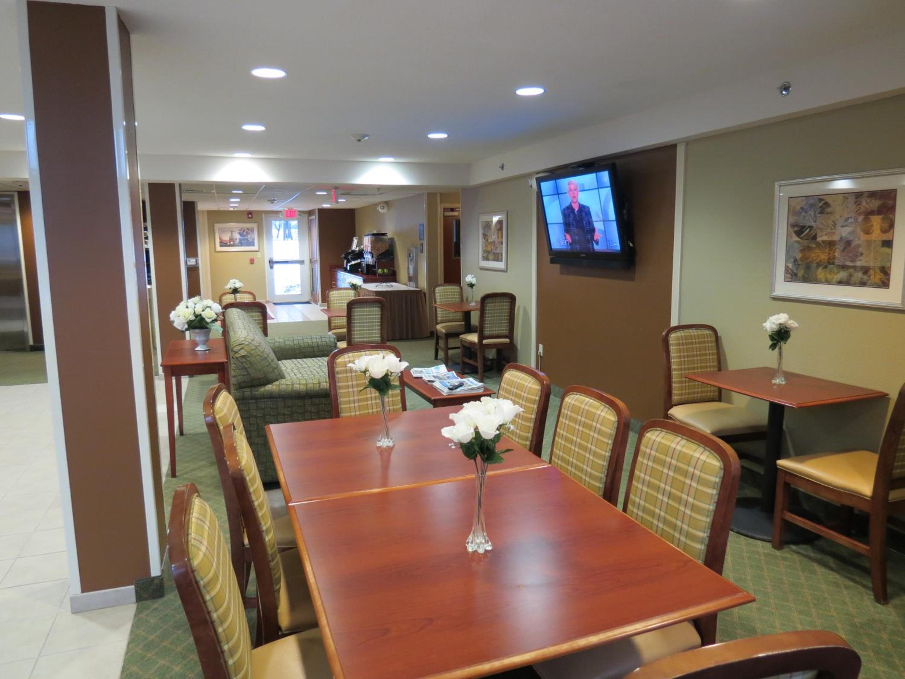 Dover Vacations - Microtel Inn  Suites by Wyndham Dover New Hampshire - Property Image 8