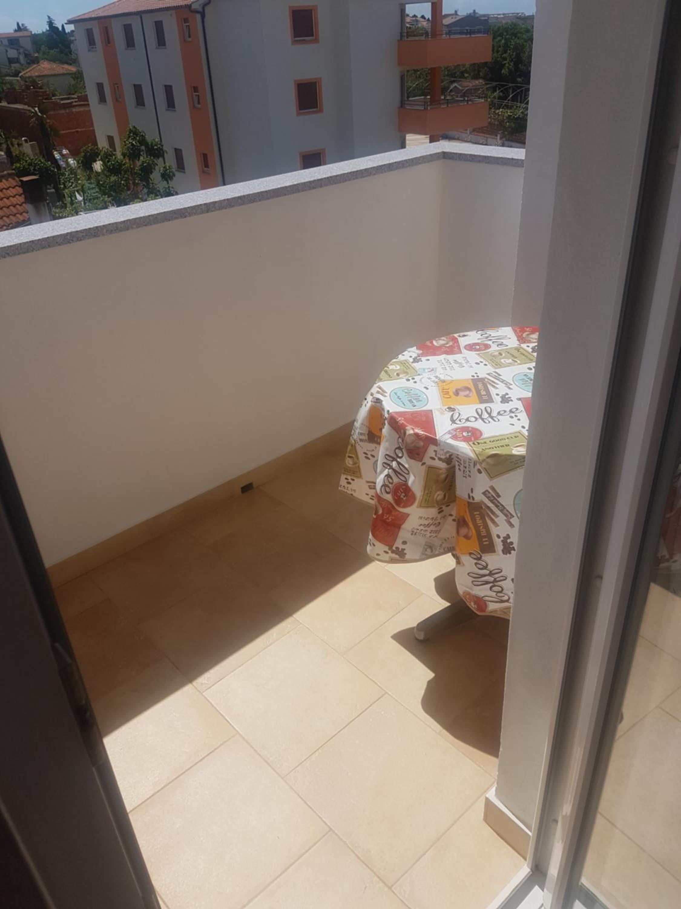 Apartments Zova