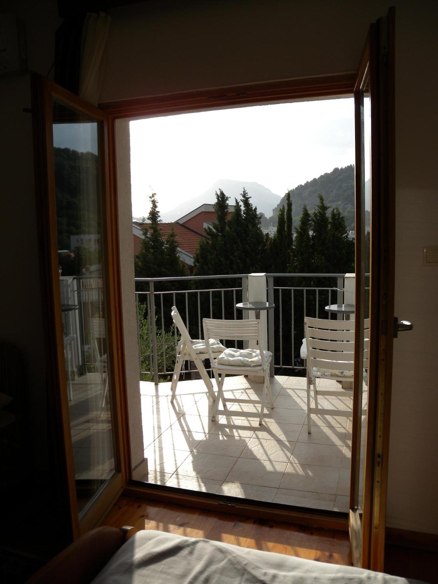 Apartments Markovic Sutomore