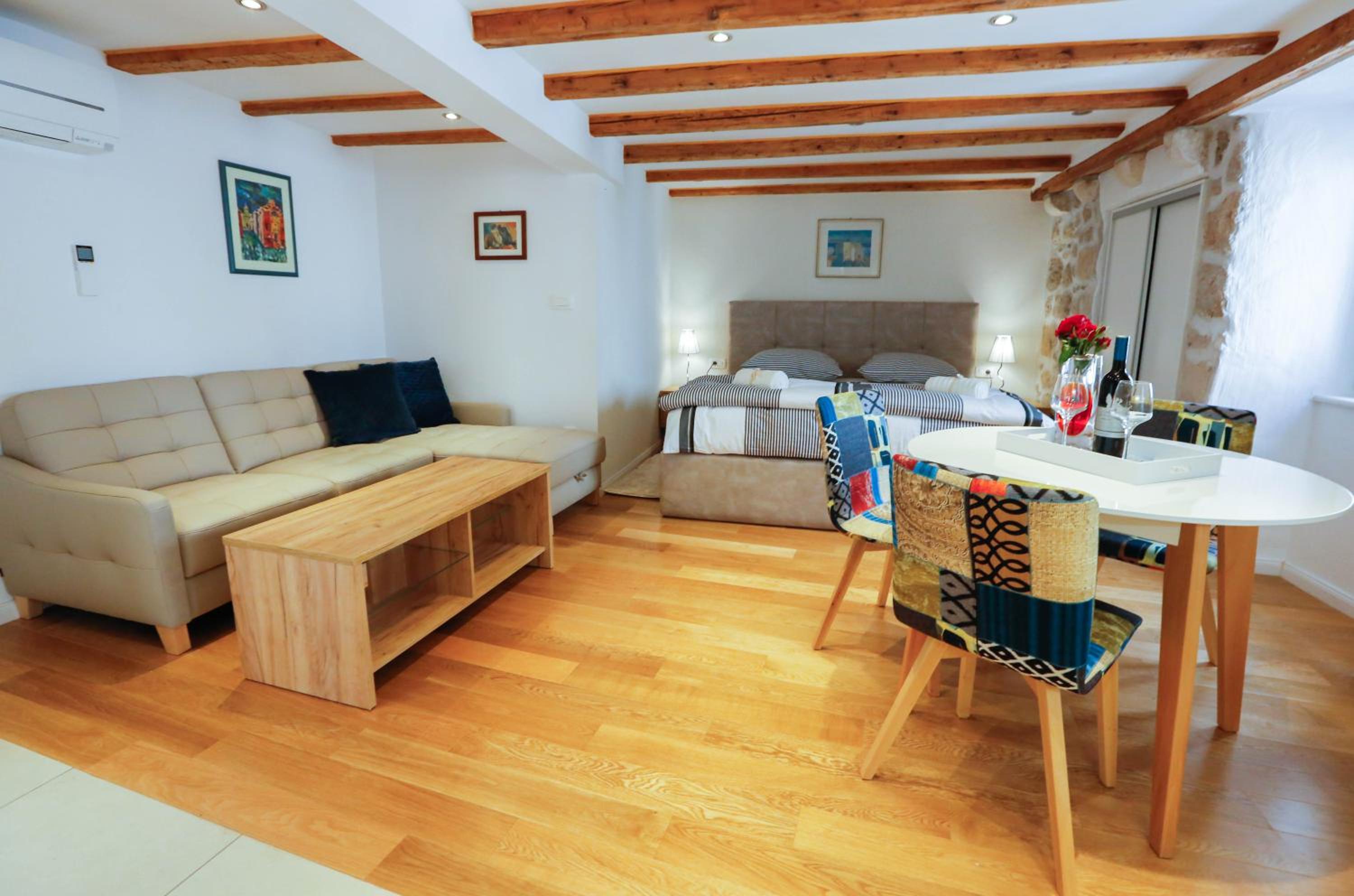 Castellum Apartments