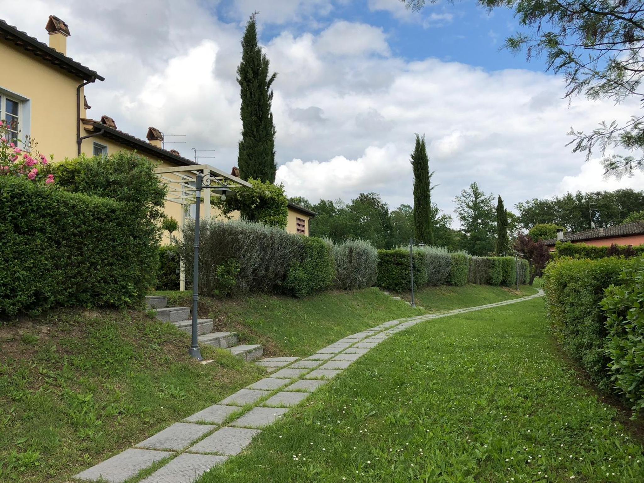 SunnySide Pool and relax in Lucca hills photo 5