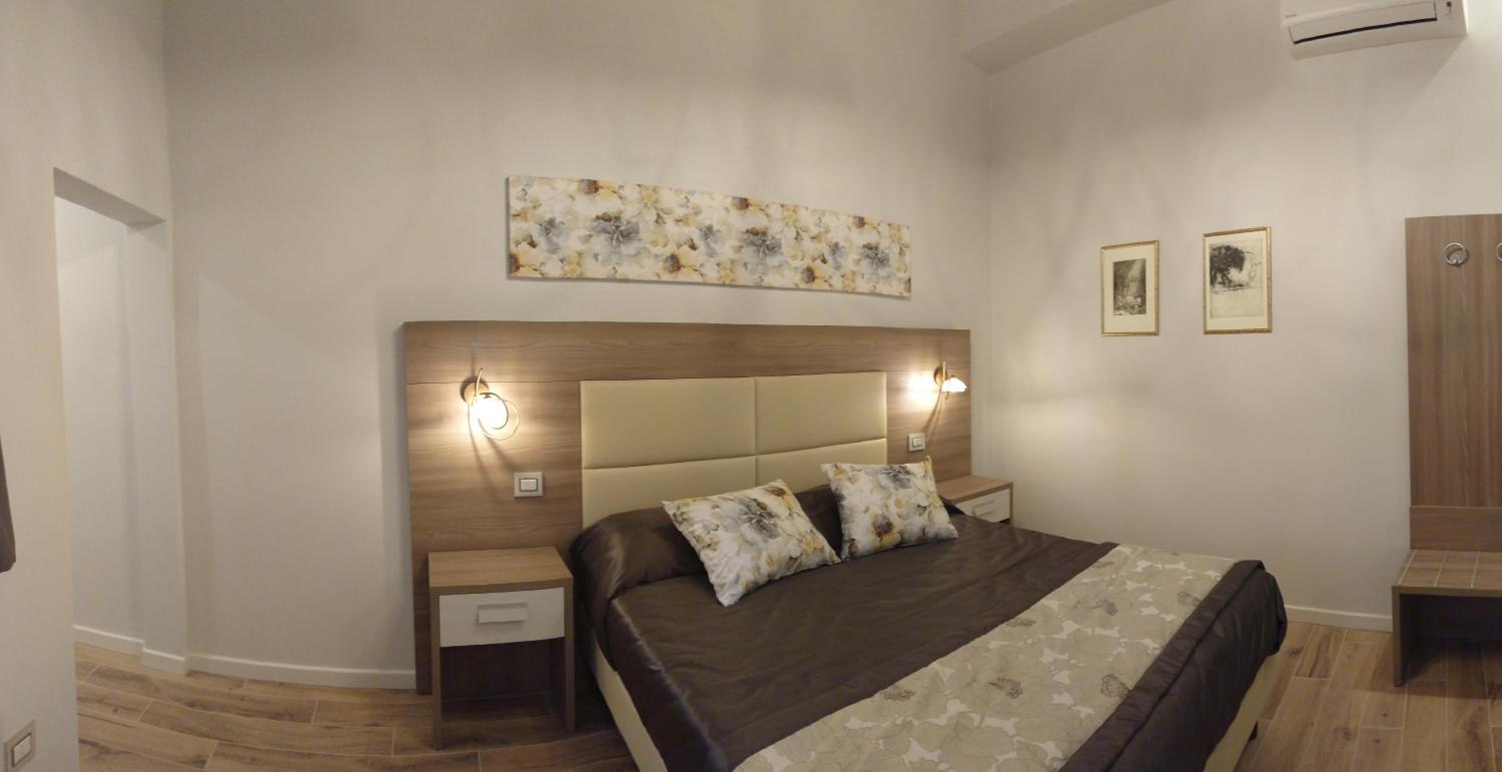 Elisa Guest House